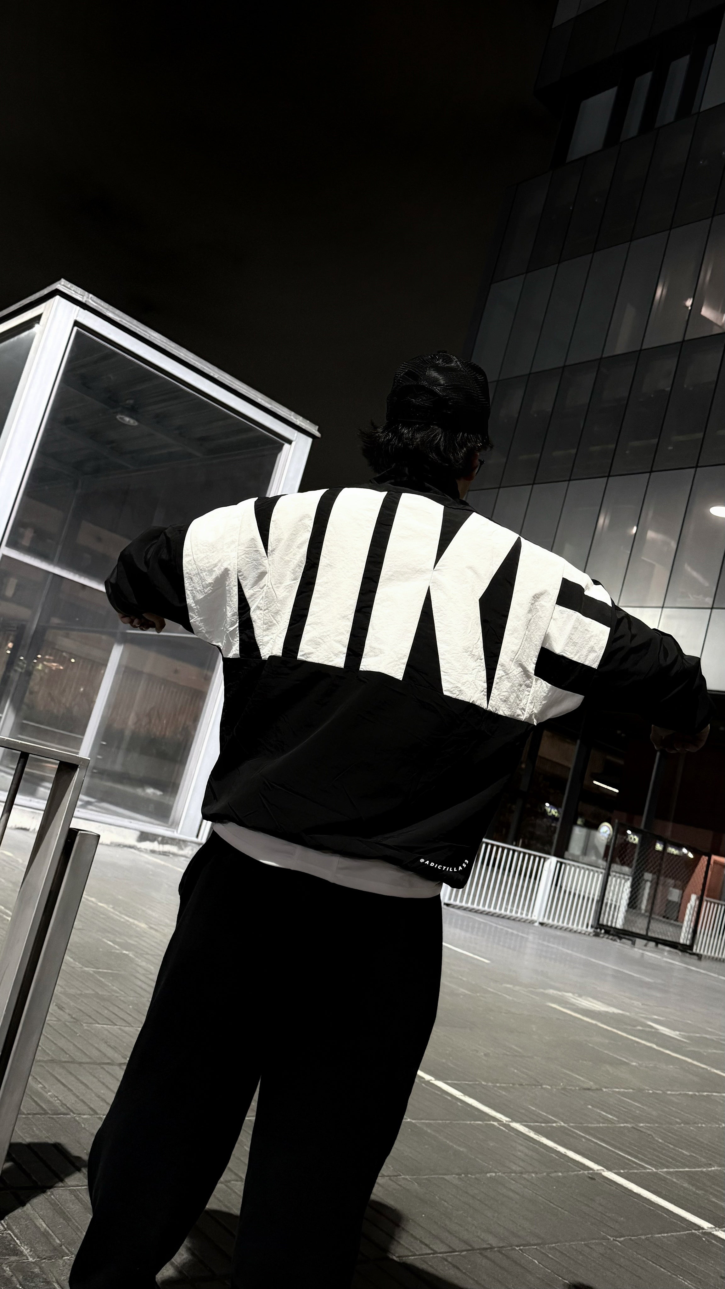 Nike Jacket RompeVientos