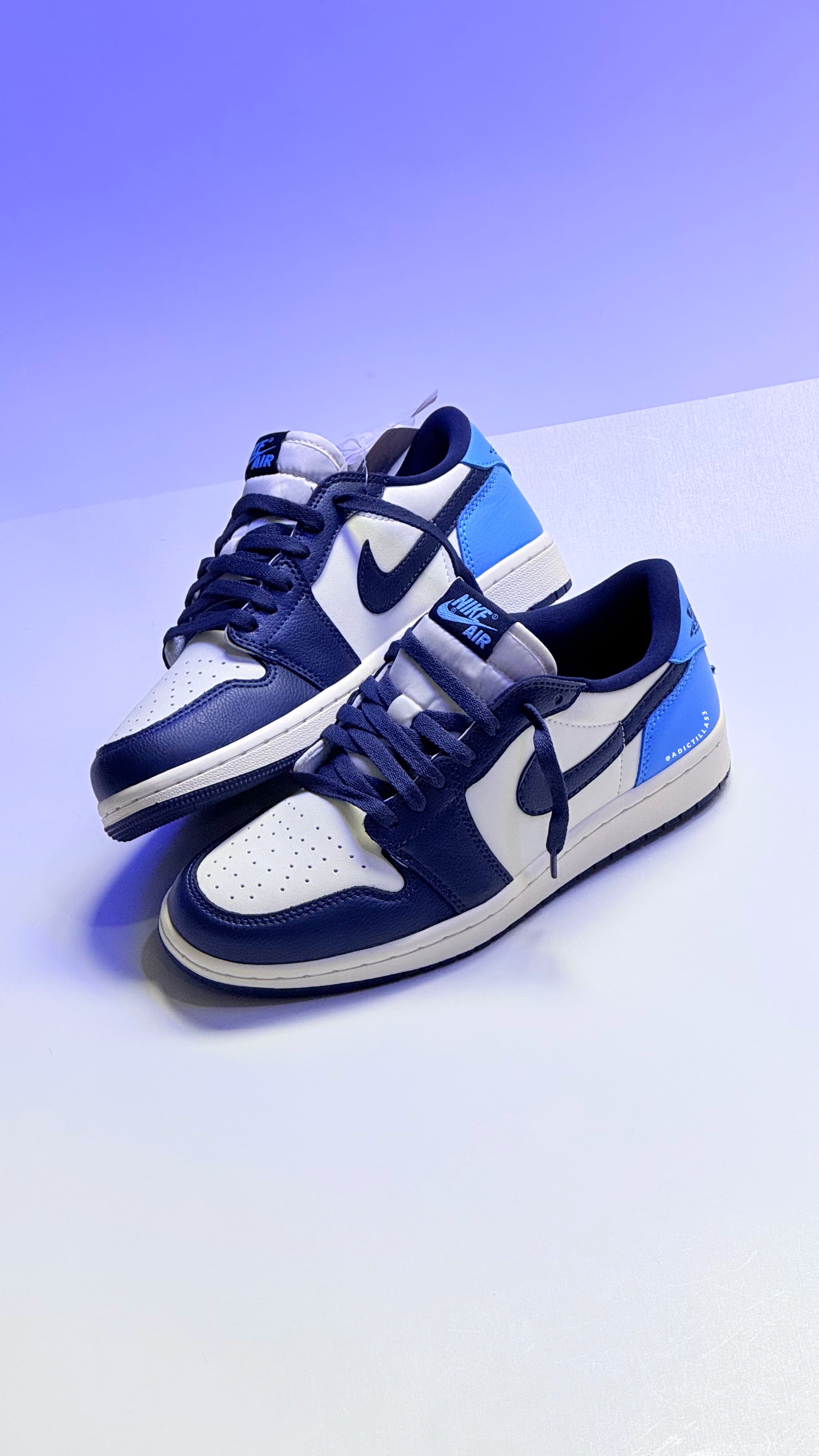 Air Jordan 1 Low OG "Obsidian"
