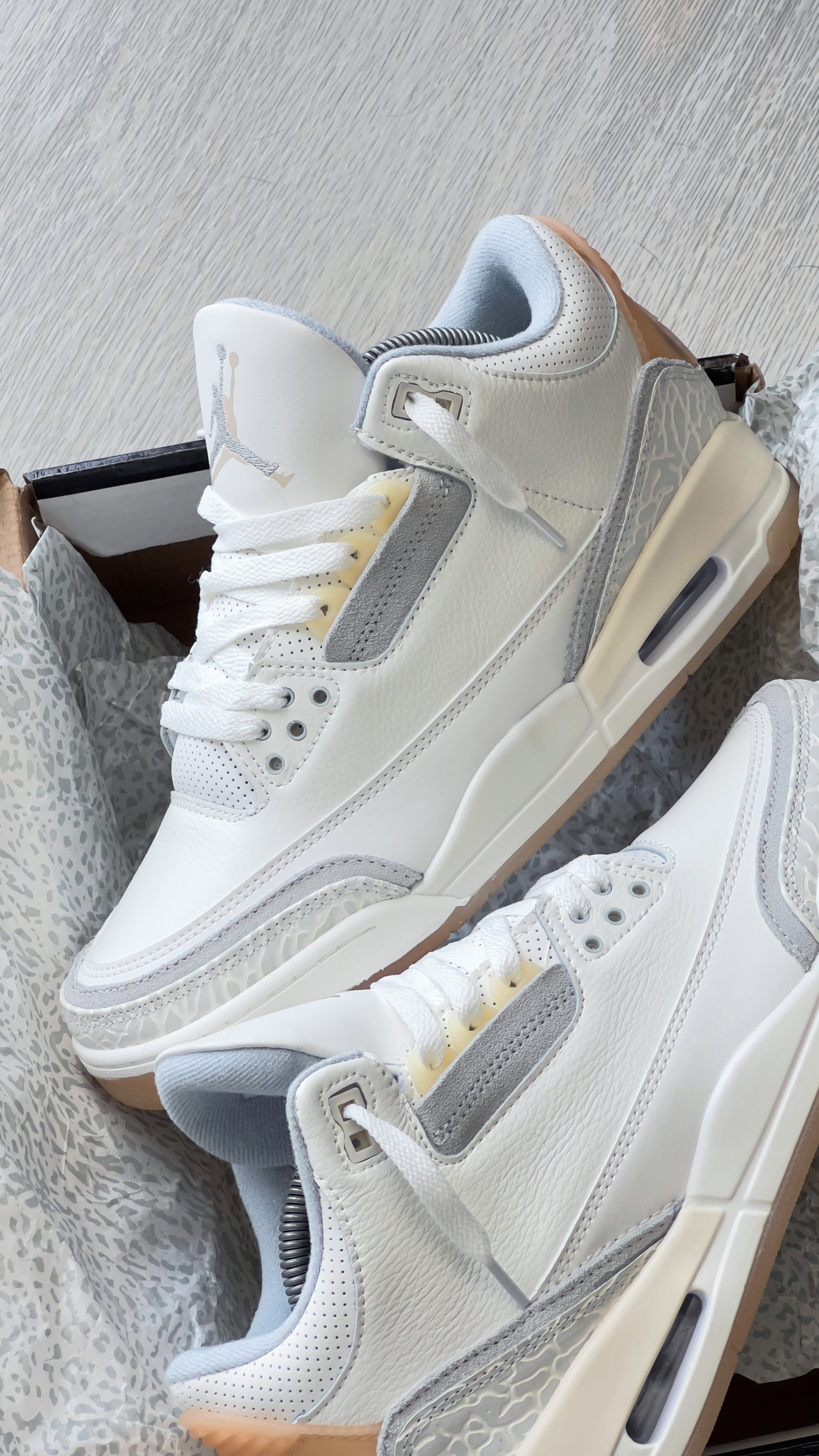 Air Jordan 3 Craft Ivory