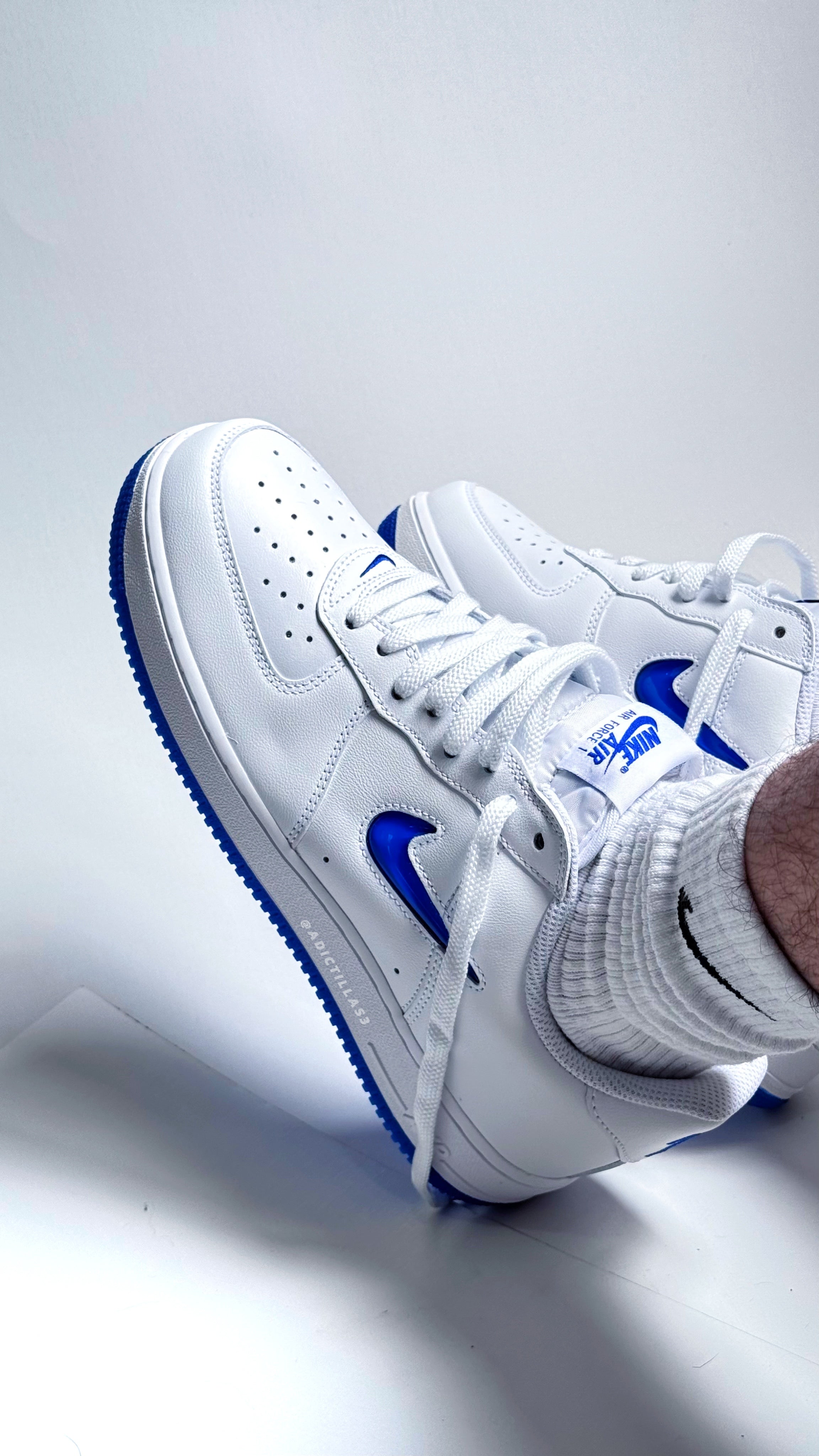 Air Force 1 Low
“ Colors of the Month “