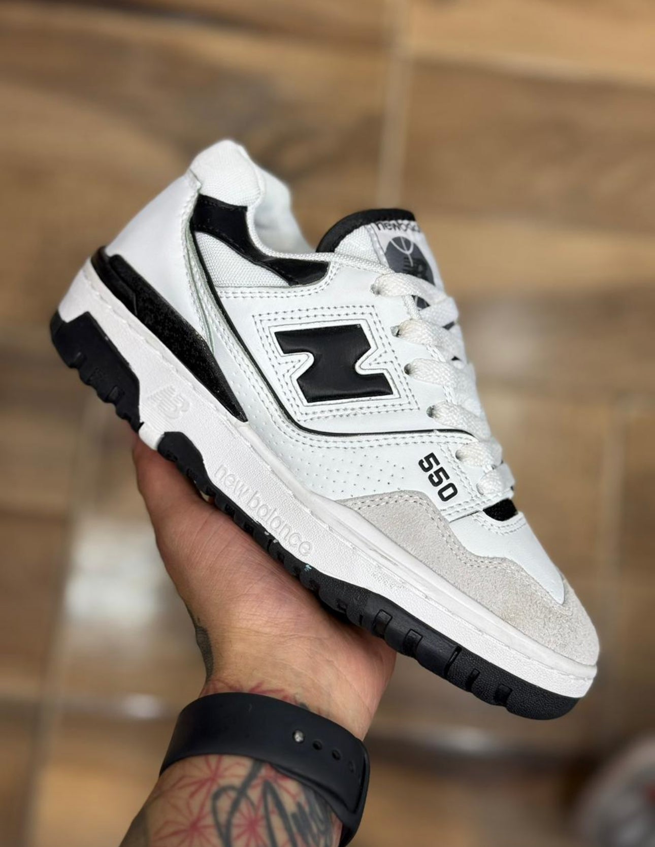New Balance 550