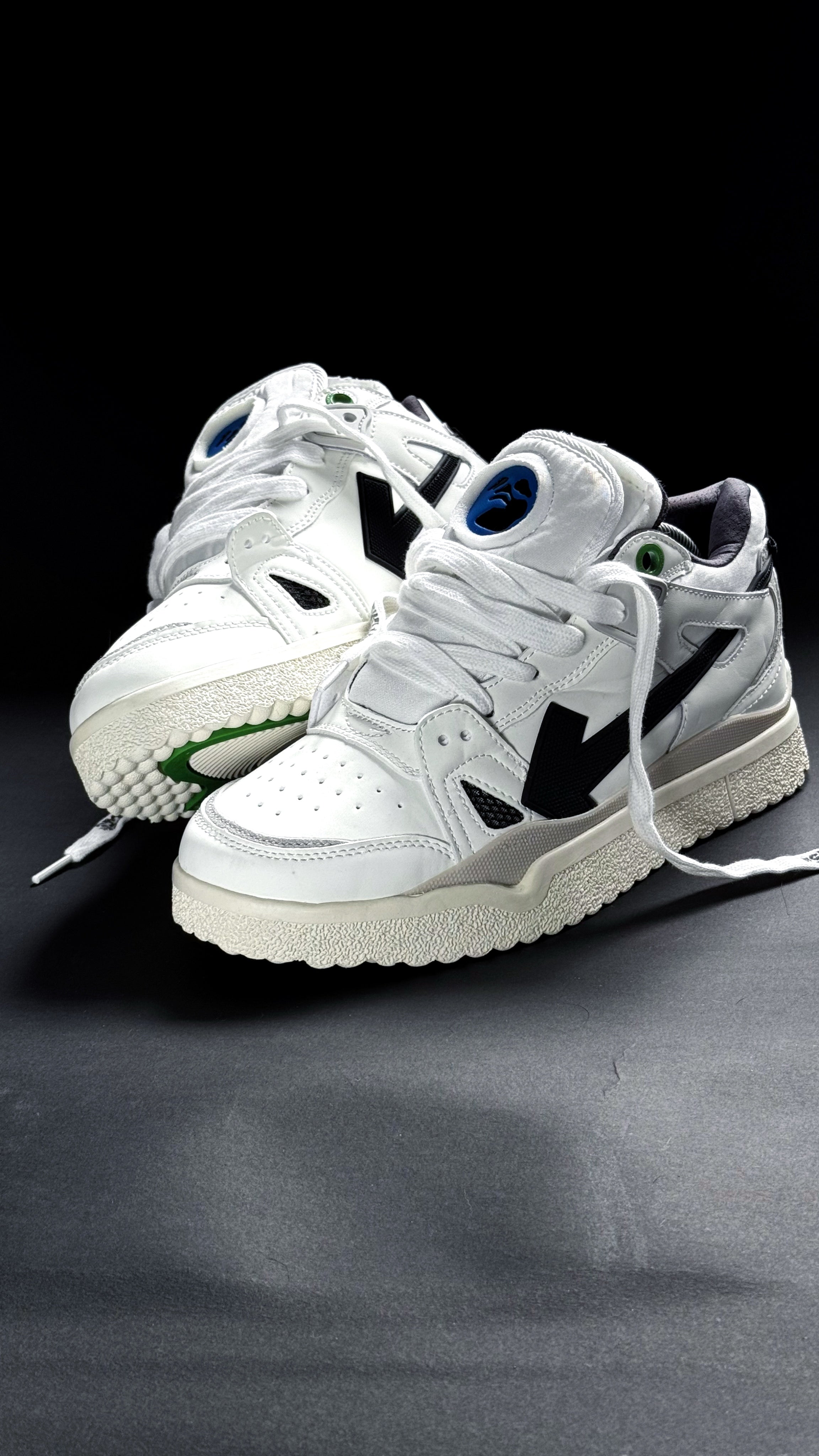 Off-White mid-top Sponge