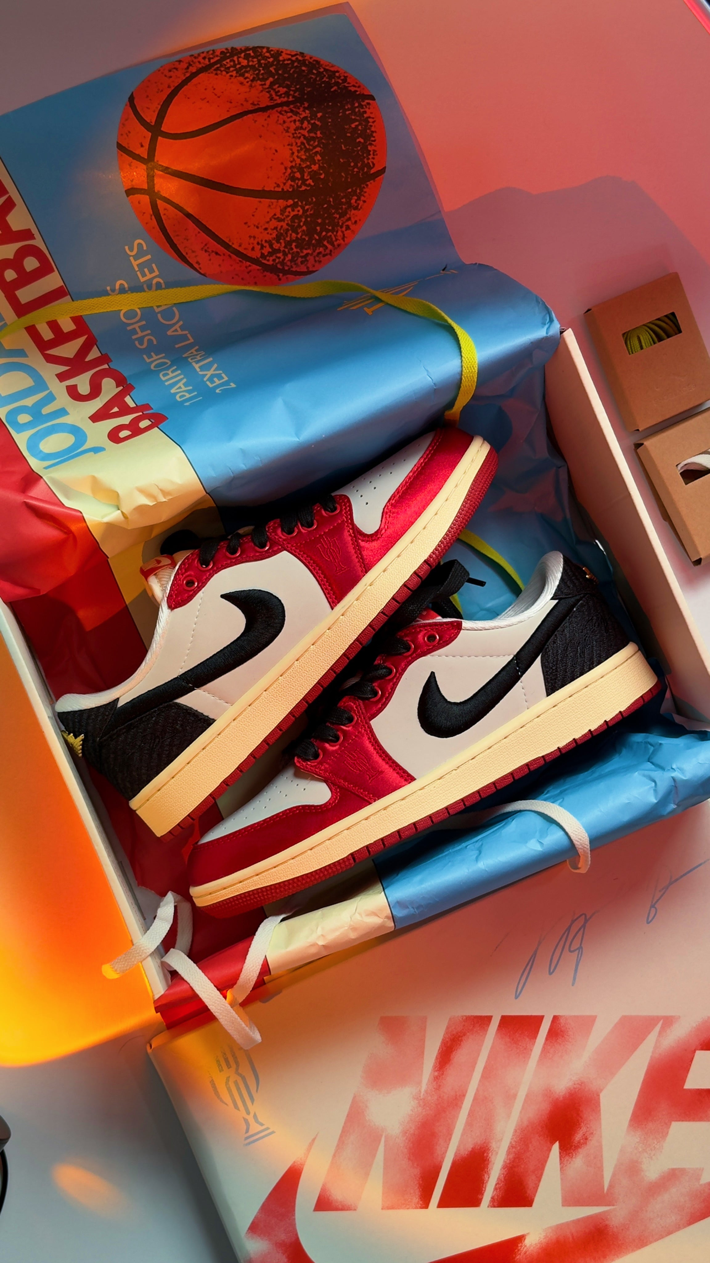 Air Jordan 1 Low Trophy Room