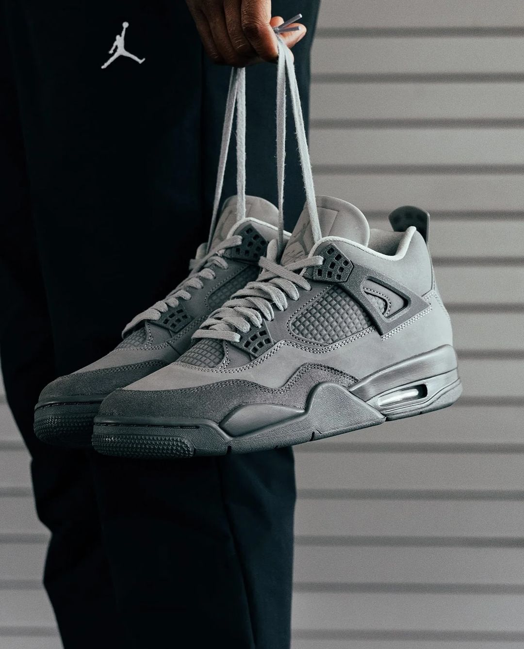 Air Jordan 4 Wet Cemet Paris