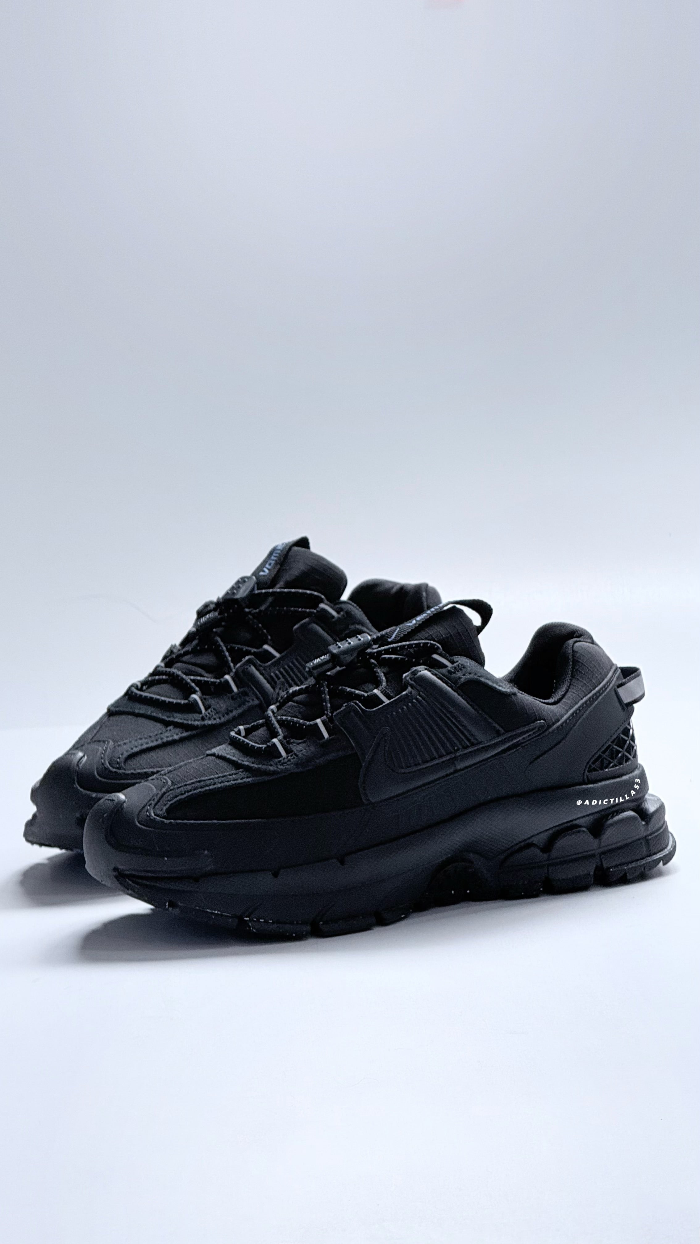 Nike Vomero 5 Roam Black