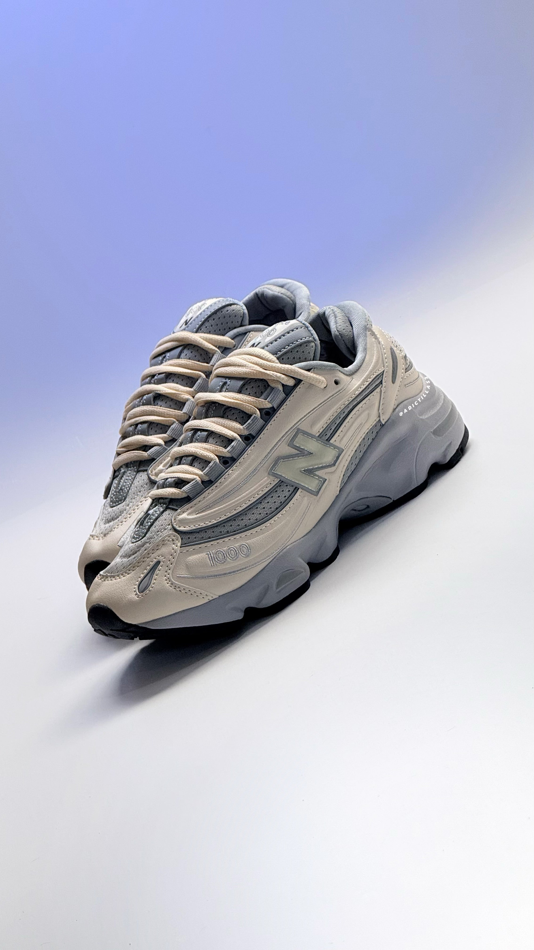 New Balance 1000 Silver