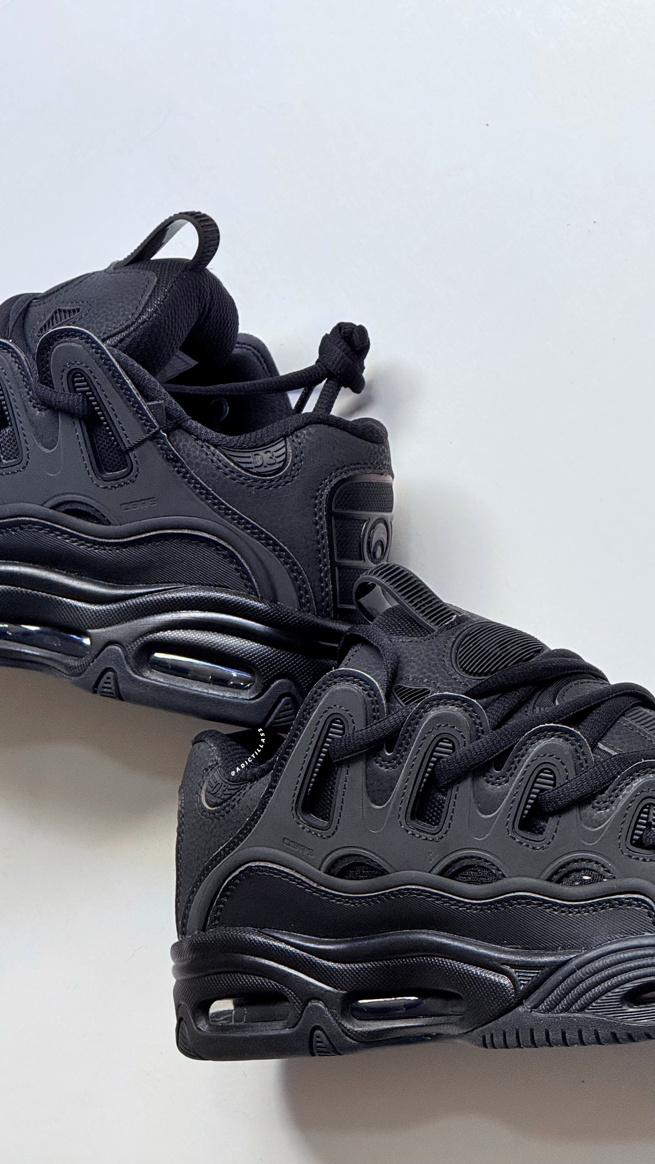 Osiris D3 2.001 Black