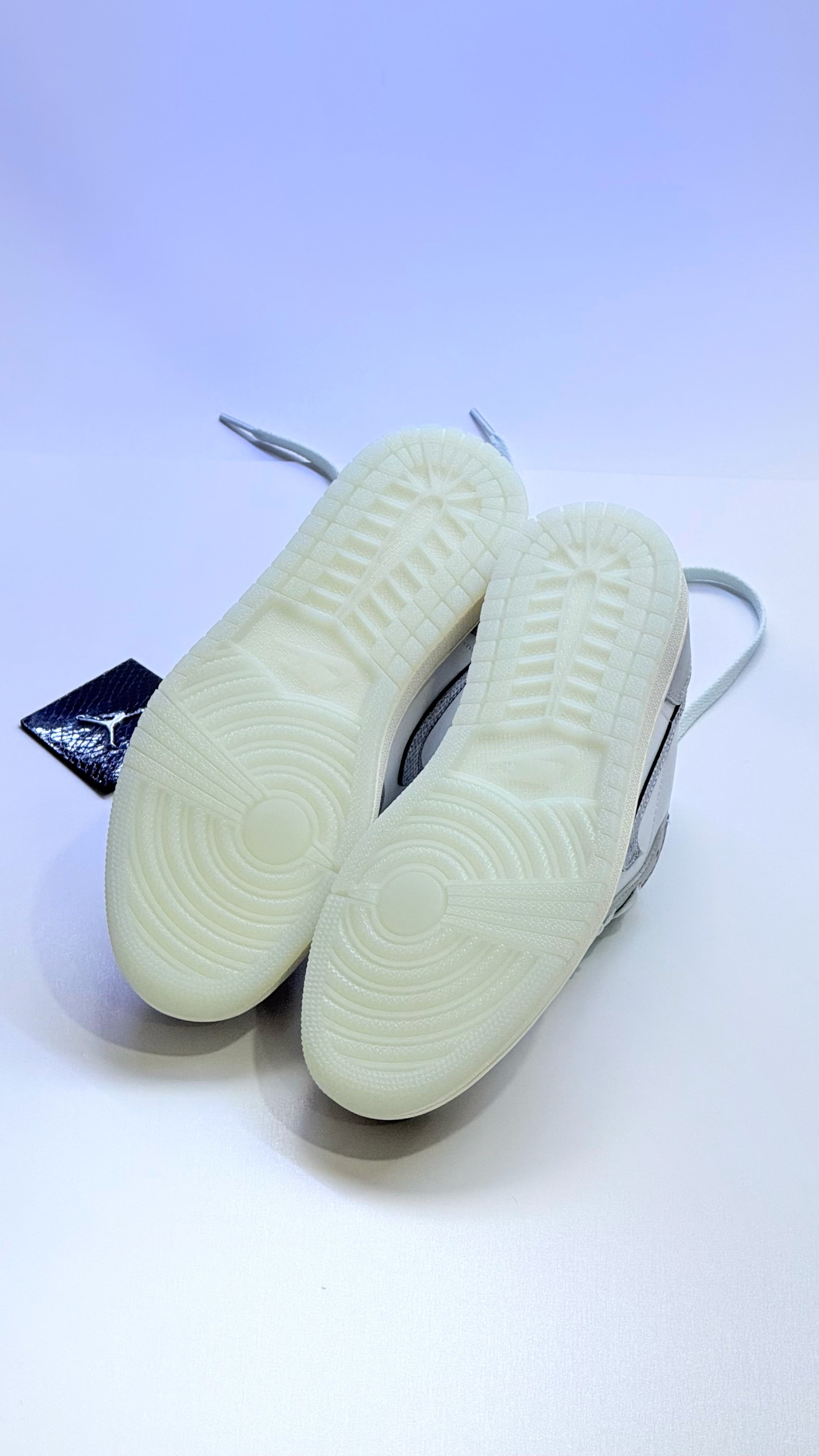Air Jordan 1 Low OG "Chinese New Year"