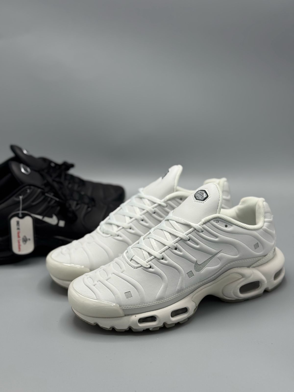 Air Max Plus Premium