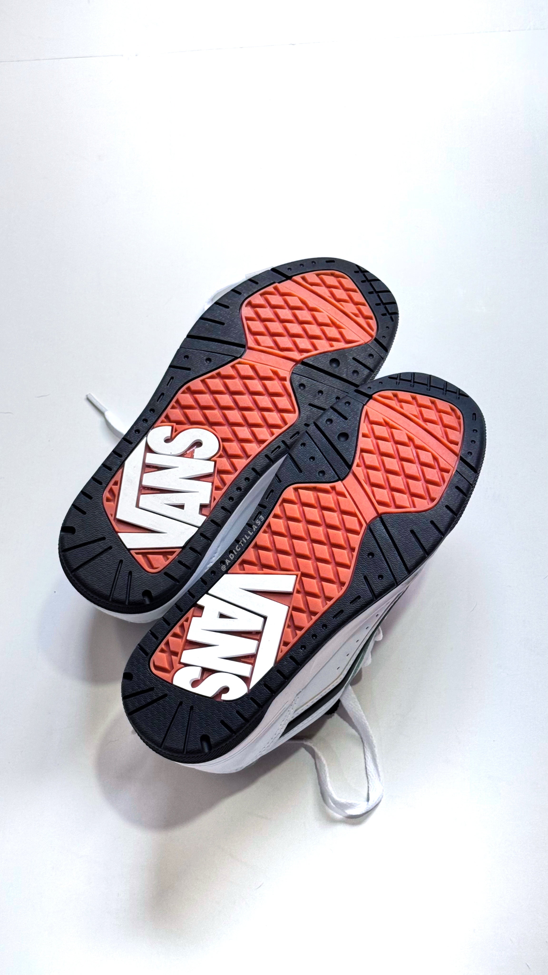 Vans Hylane