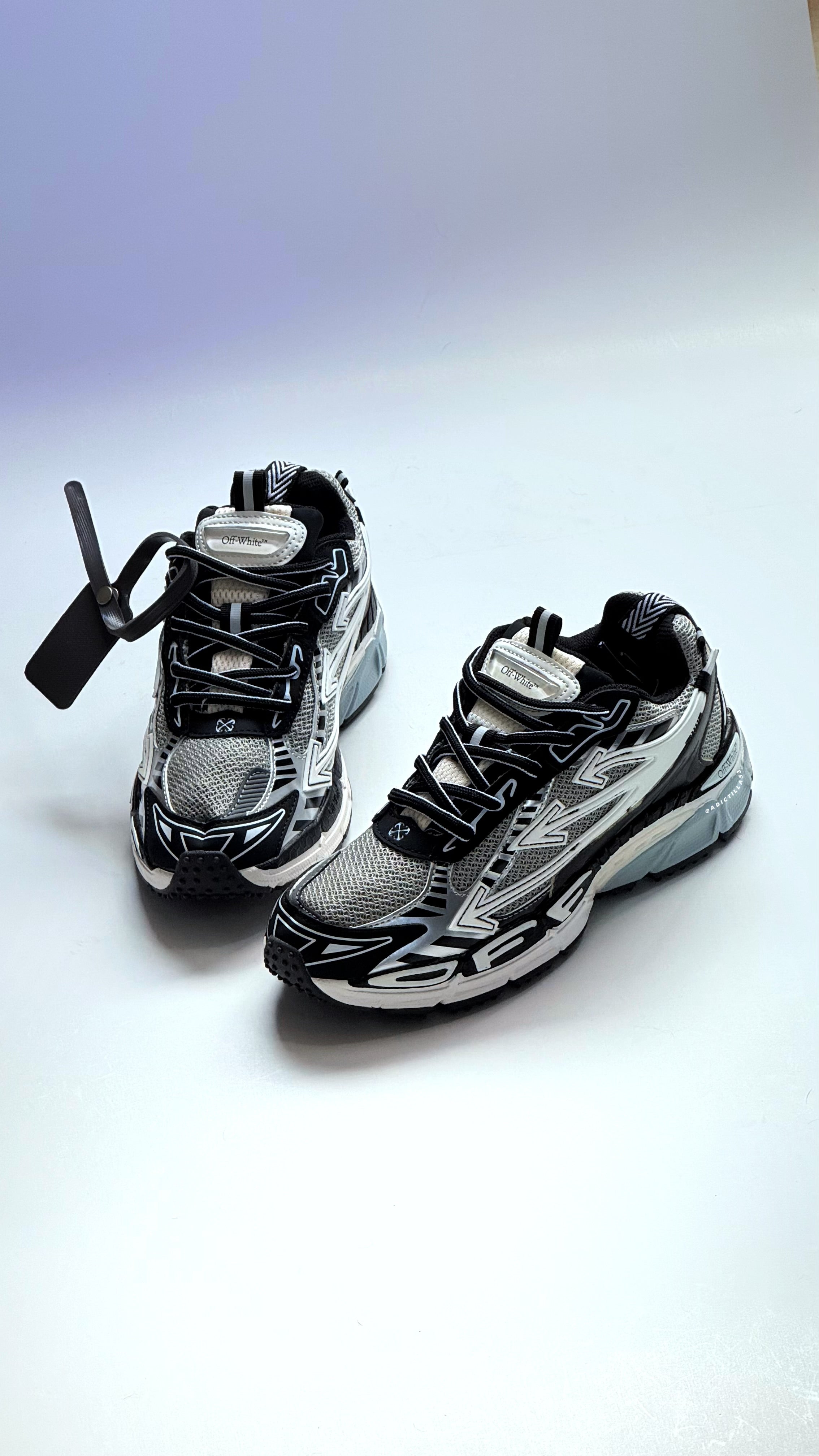 Off-White Be Right Back