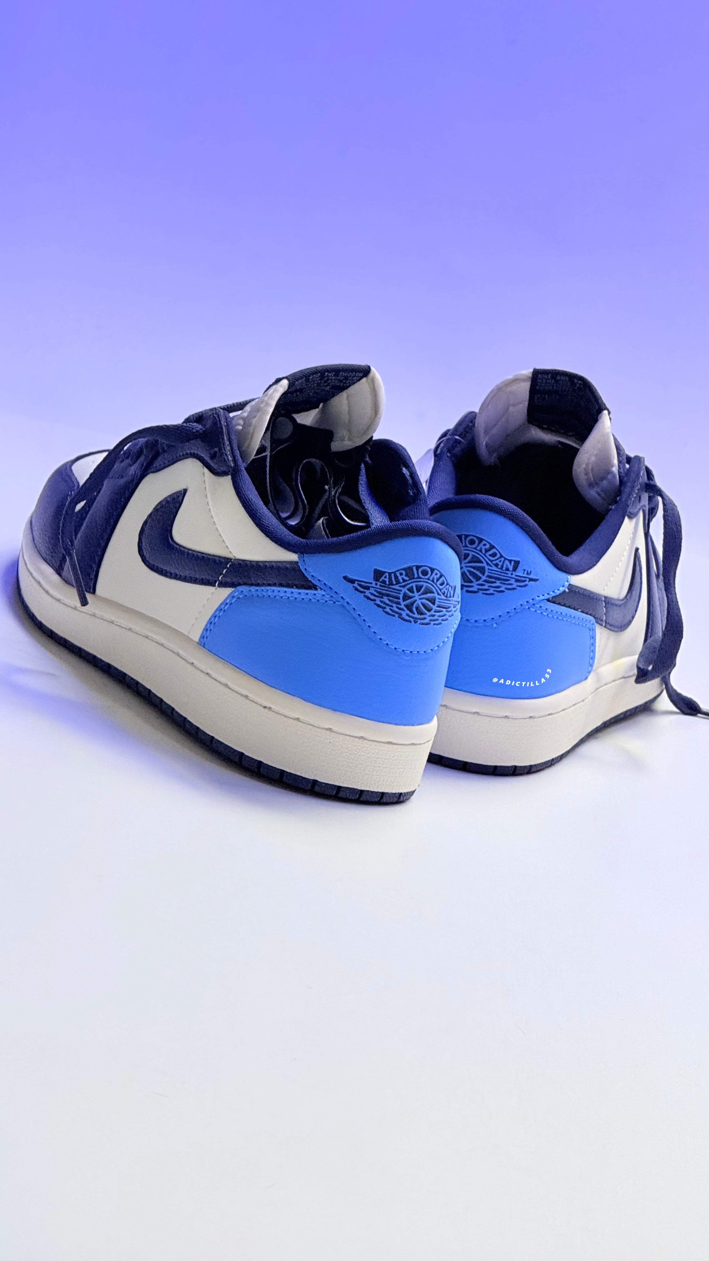 Air Jordan 1 Low OG "Obsidian"