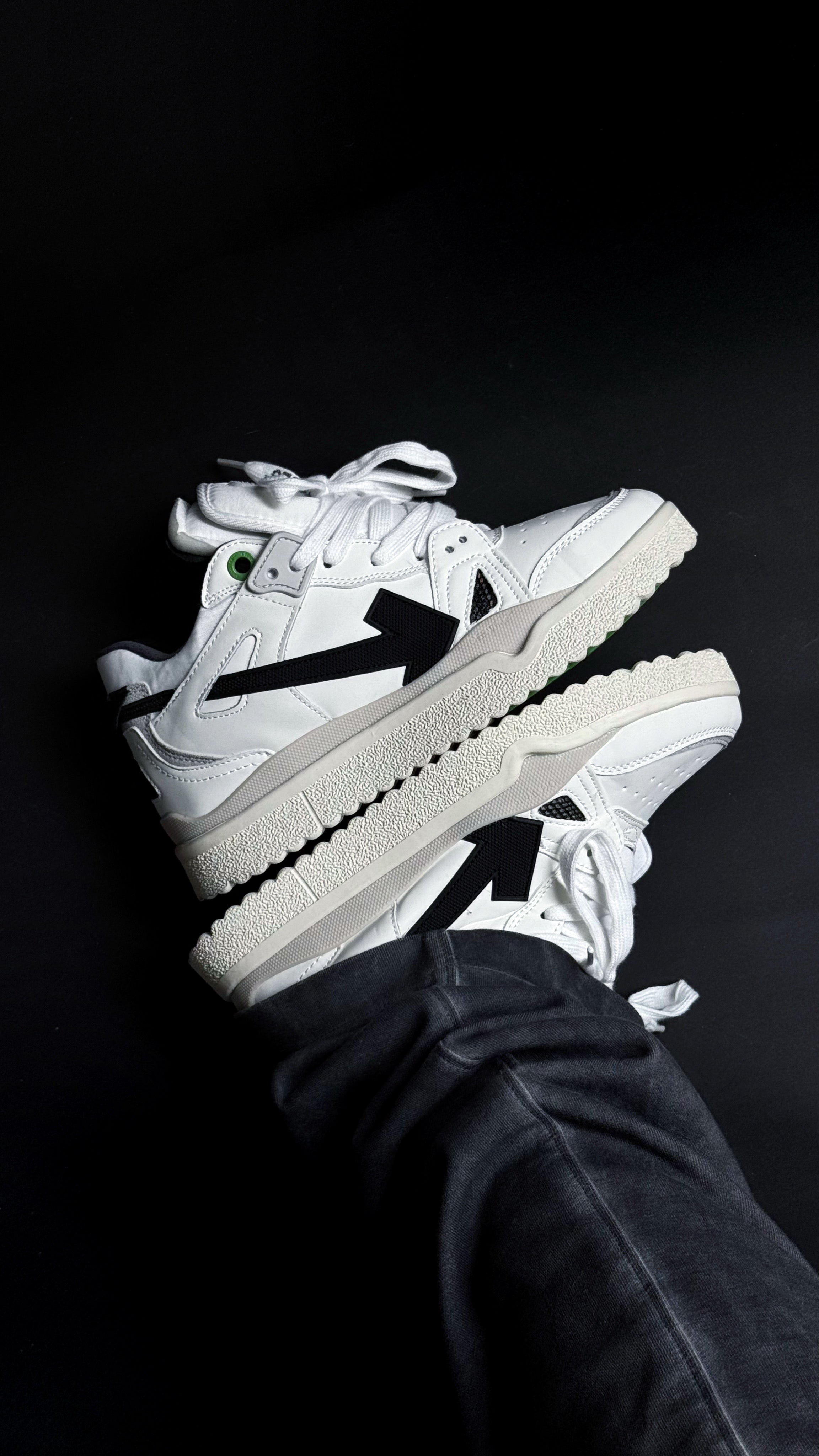 Off-White mid-top Sponge