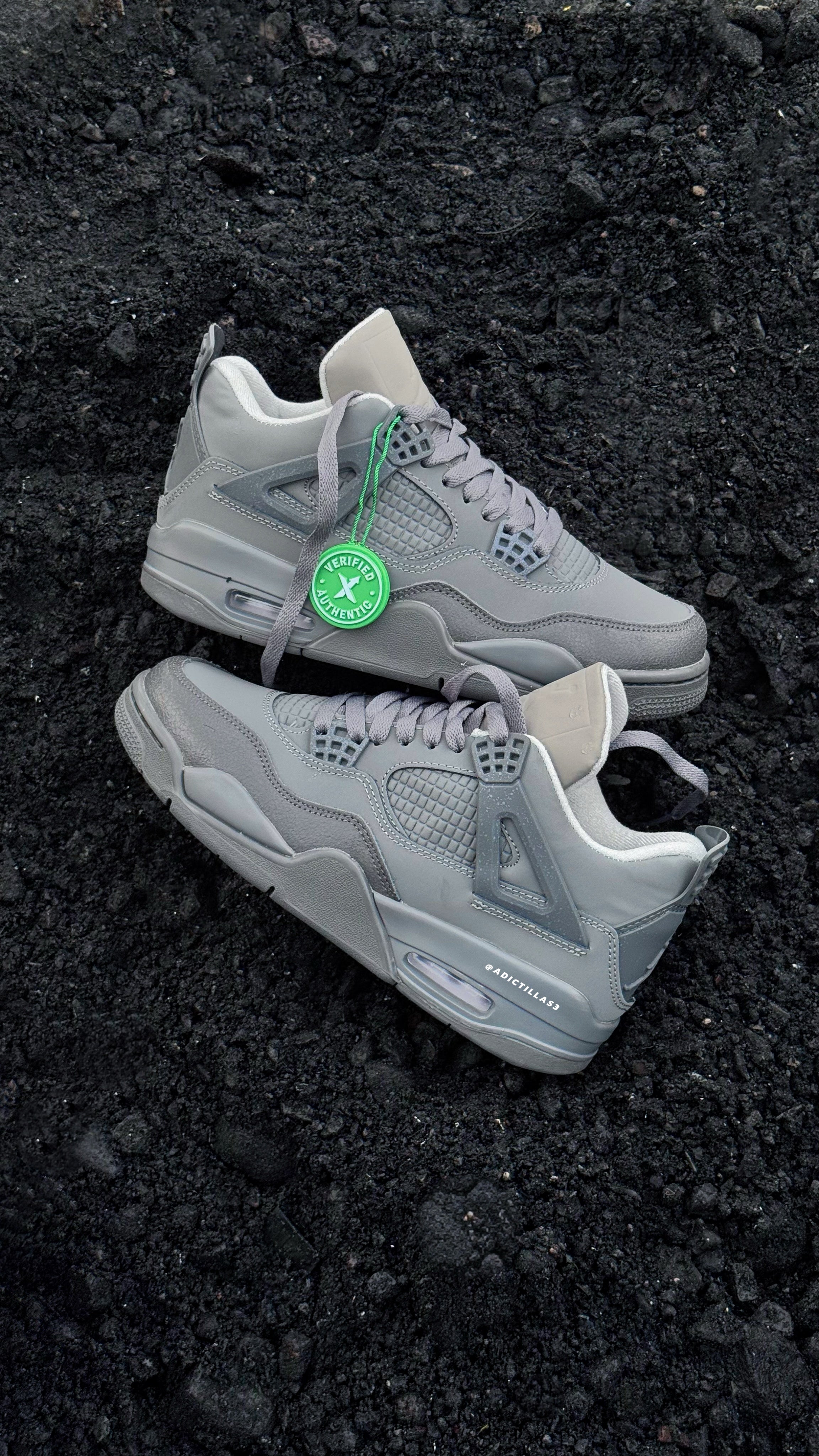 Air Jordan 4 Wet Cemet Paris