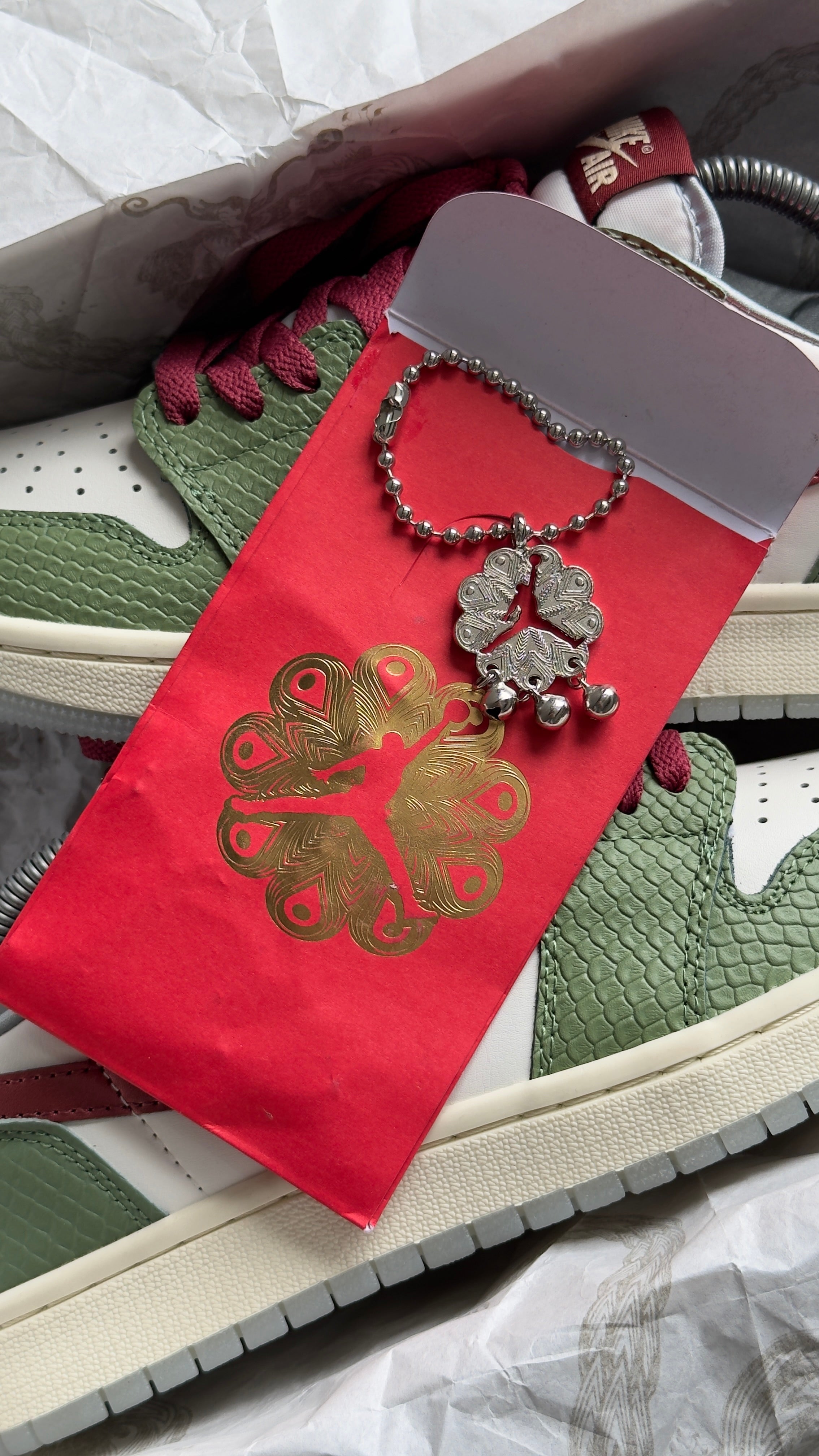 Jordan 1 Low SE Year of the Dragon