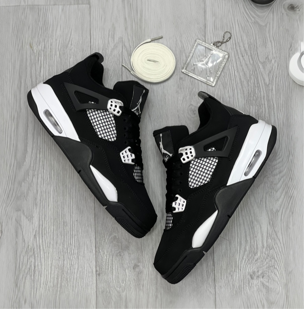 Air Jordan 4 White Thunder