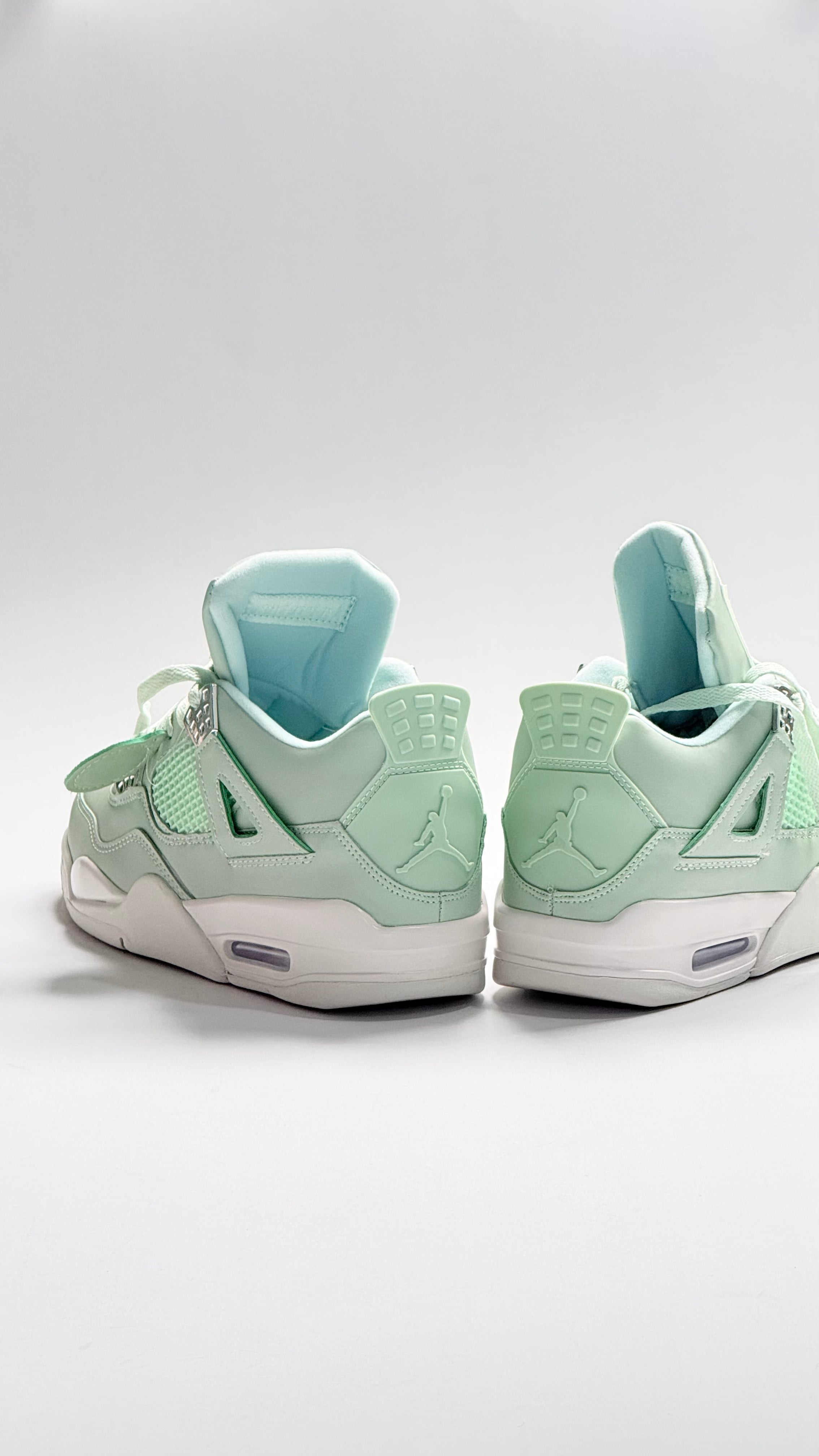Air Jordan 4 Retro "Abundance"
