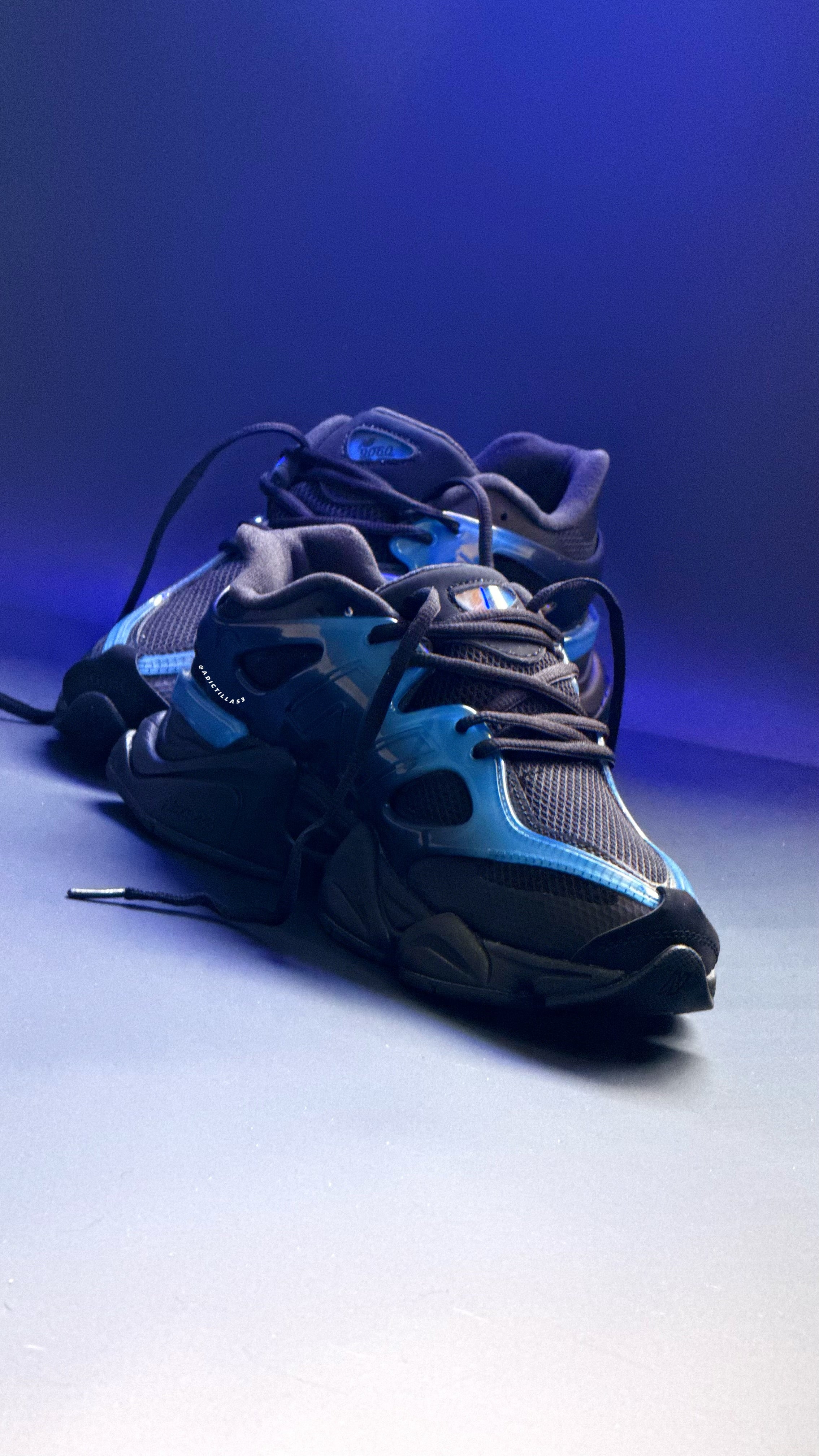 New Balance 9060 X Blue