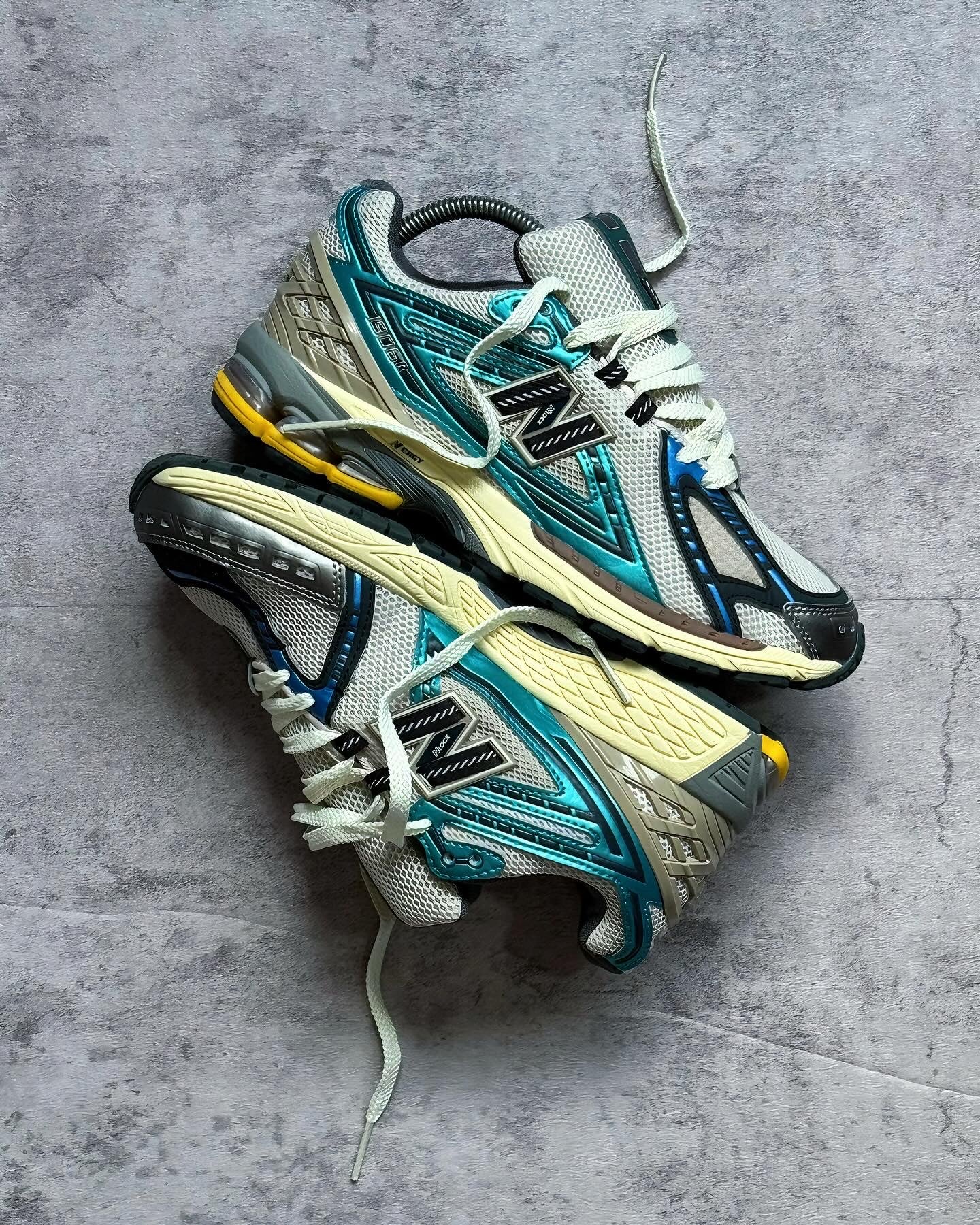 New Balance 1906 R Metallic Teal