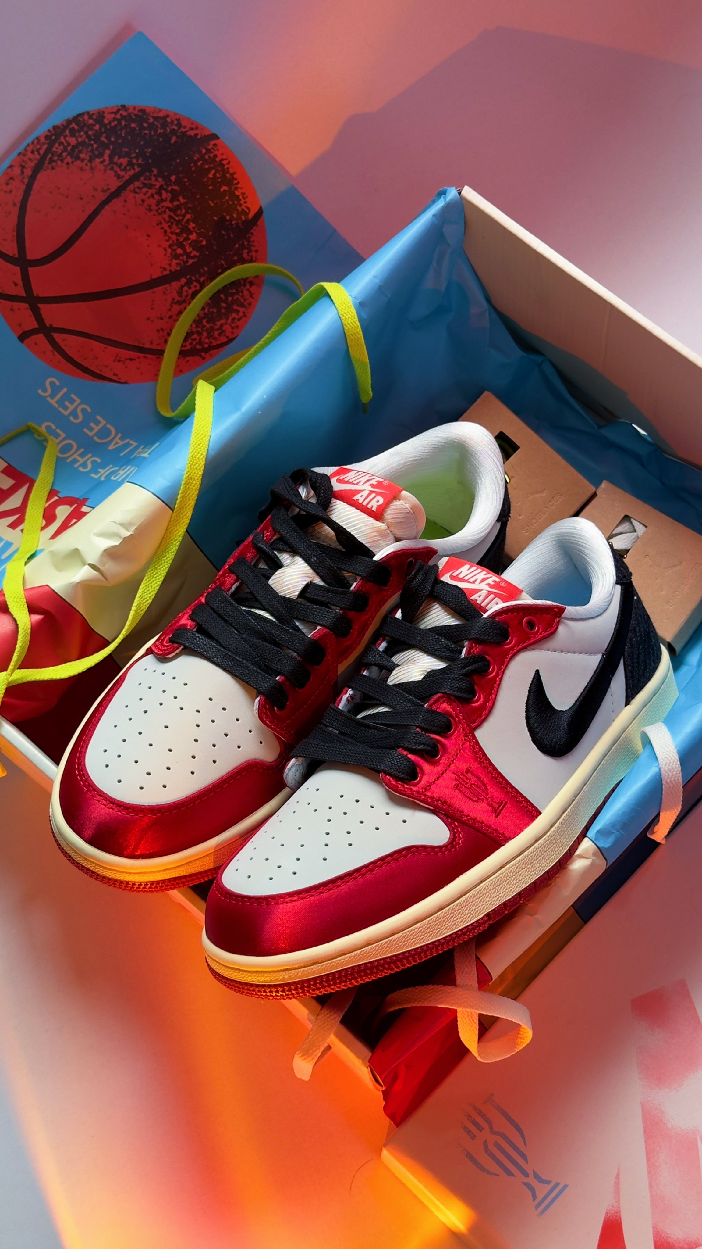 Air Jordan 1 Low Trophy Room