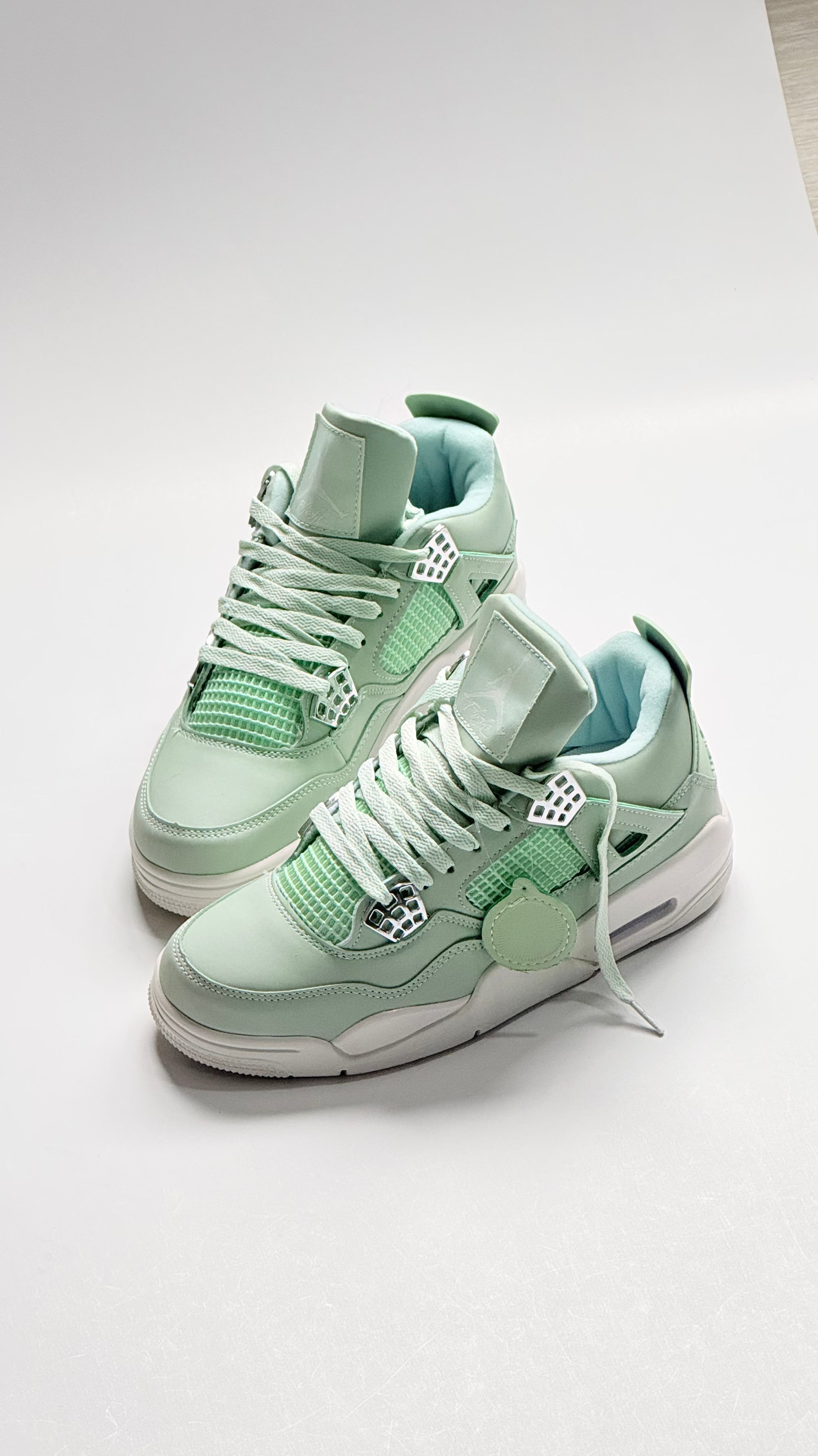 Air Jordan 4 Retro "Abundance"