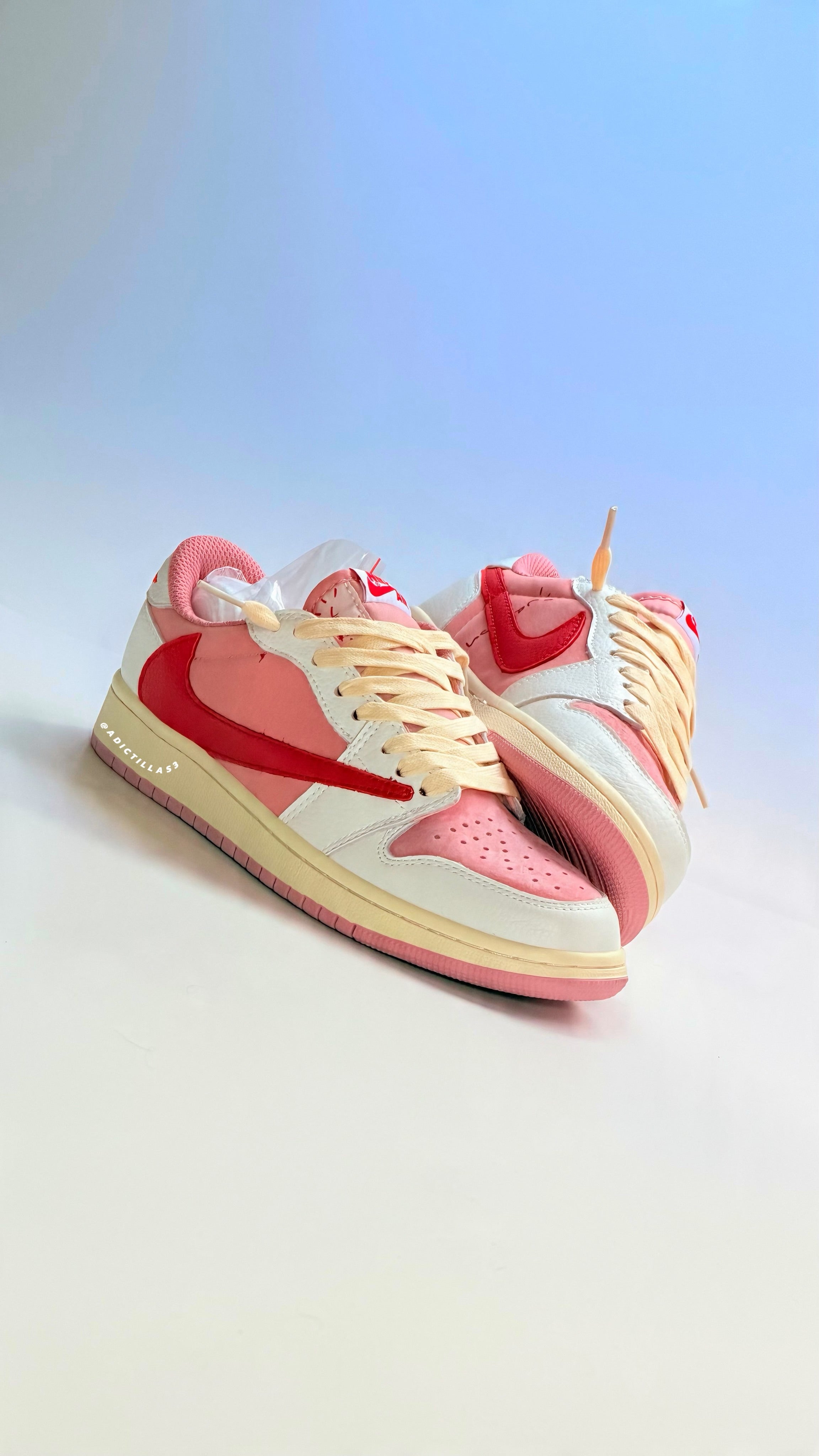 Travis Scott x Air Jordan 1 Low OG "Tropical Pink"