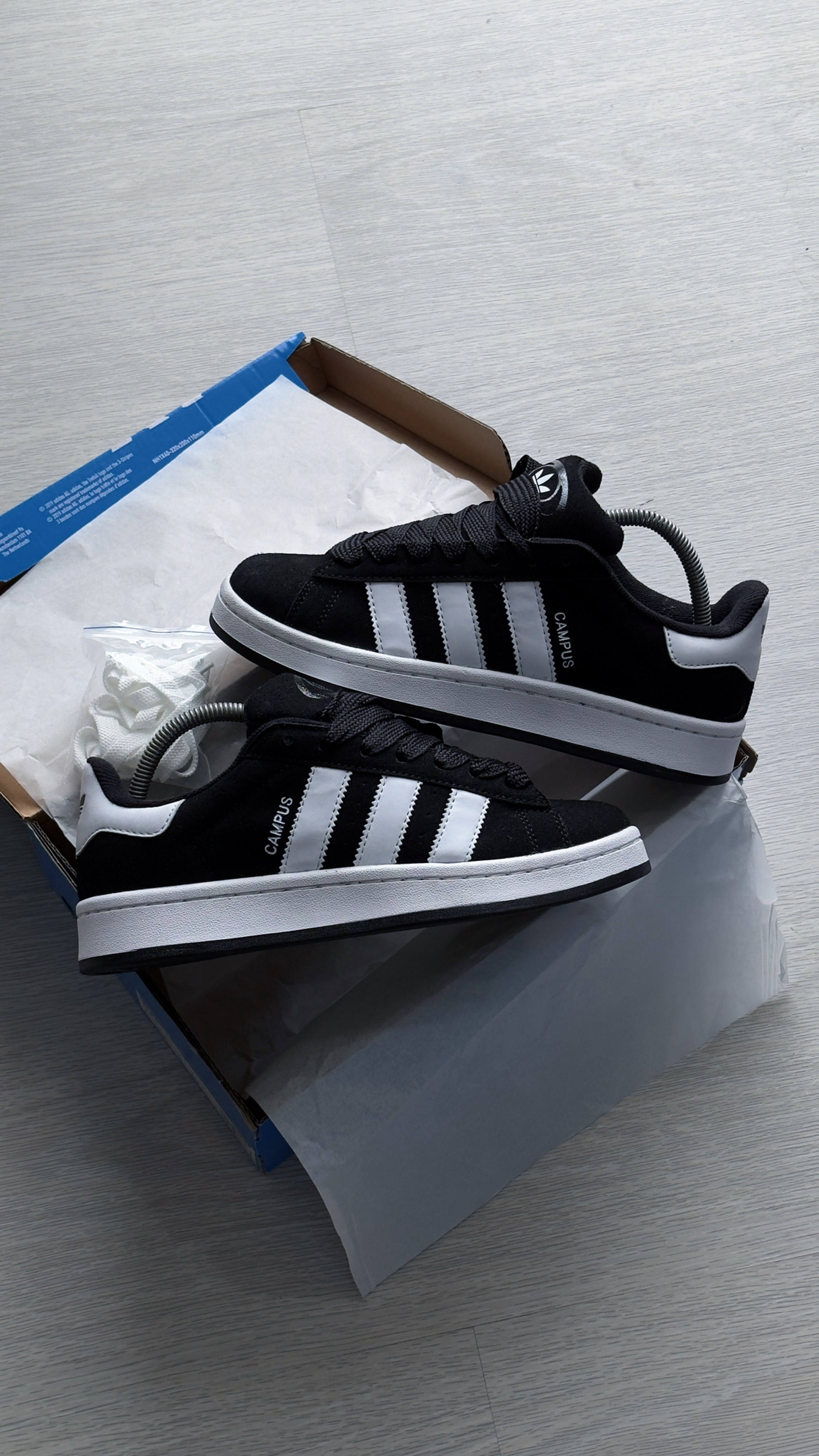 Adidas Campus