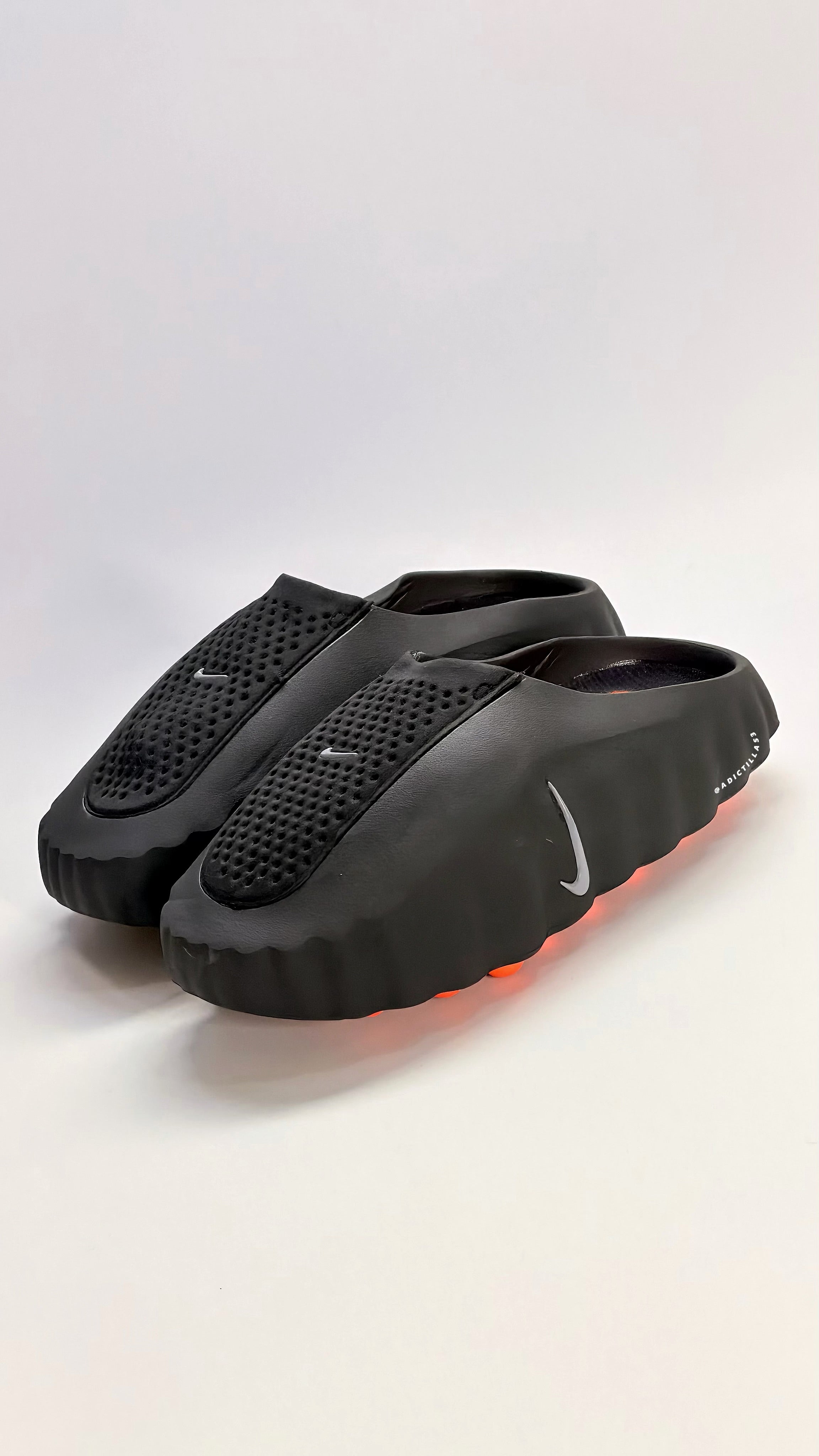 Nike Mind 001