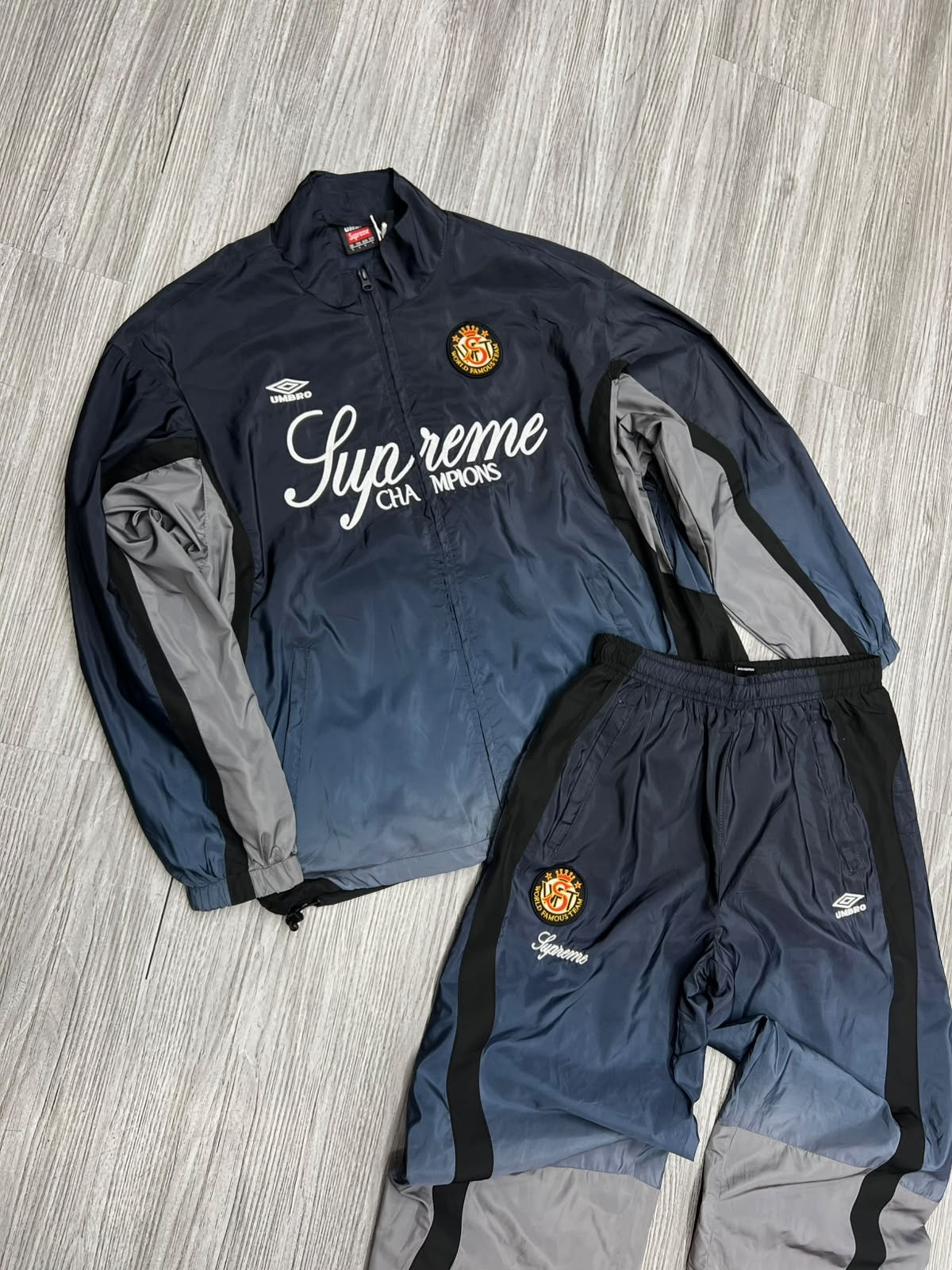 Conjunto Supreme Tracksuit