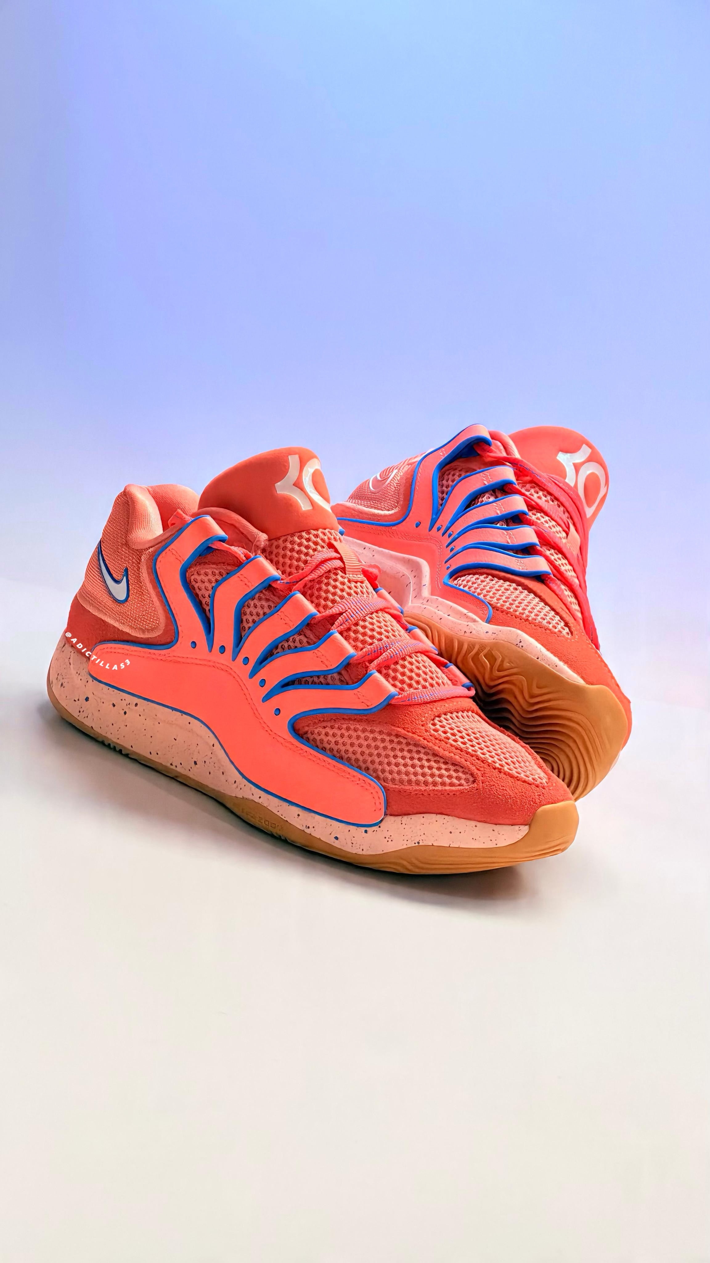 KD 18 "Atomic Pink / Light Wild Mango”