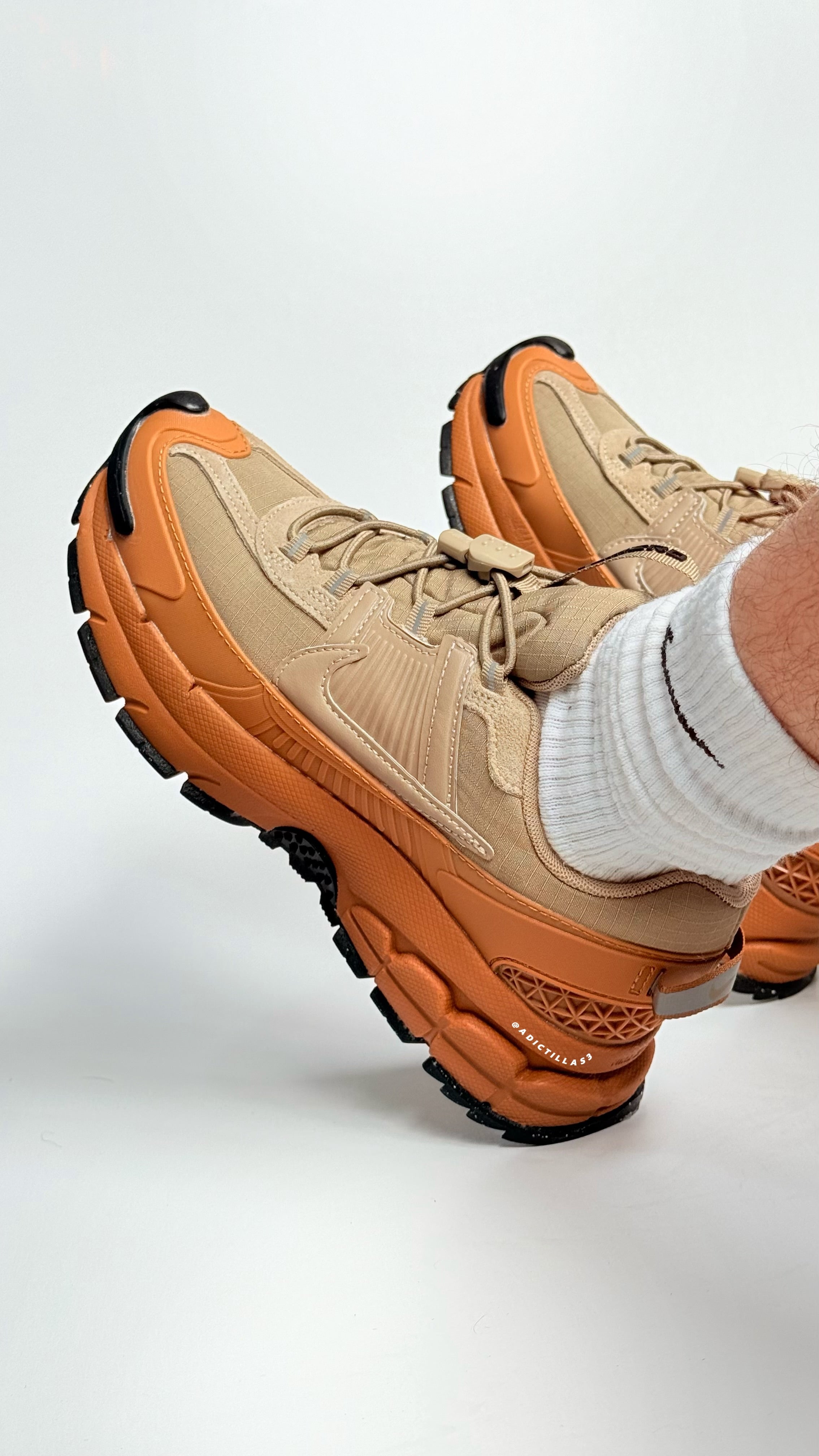 Nike Vomero 5 Roam Ocre