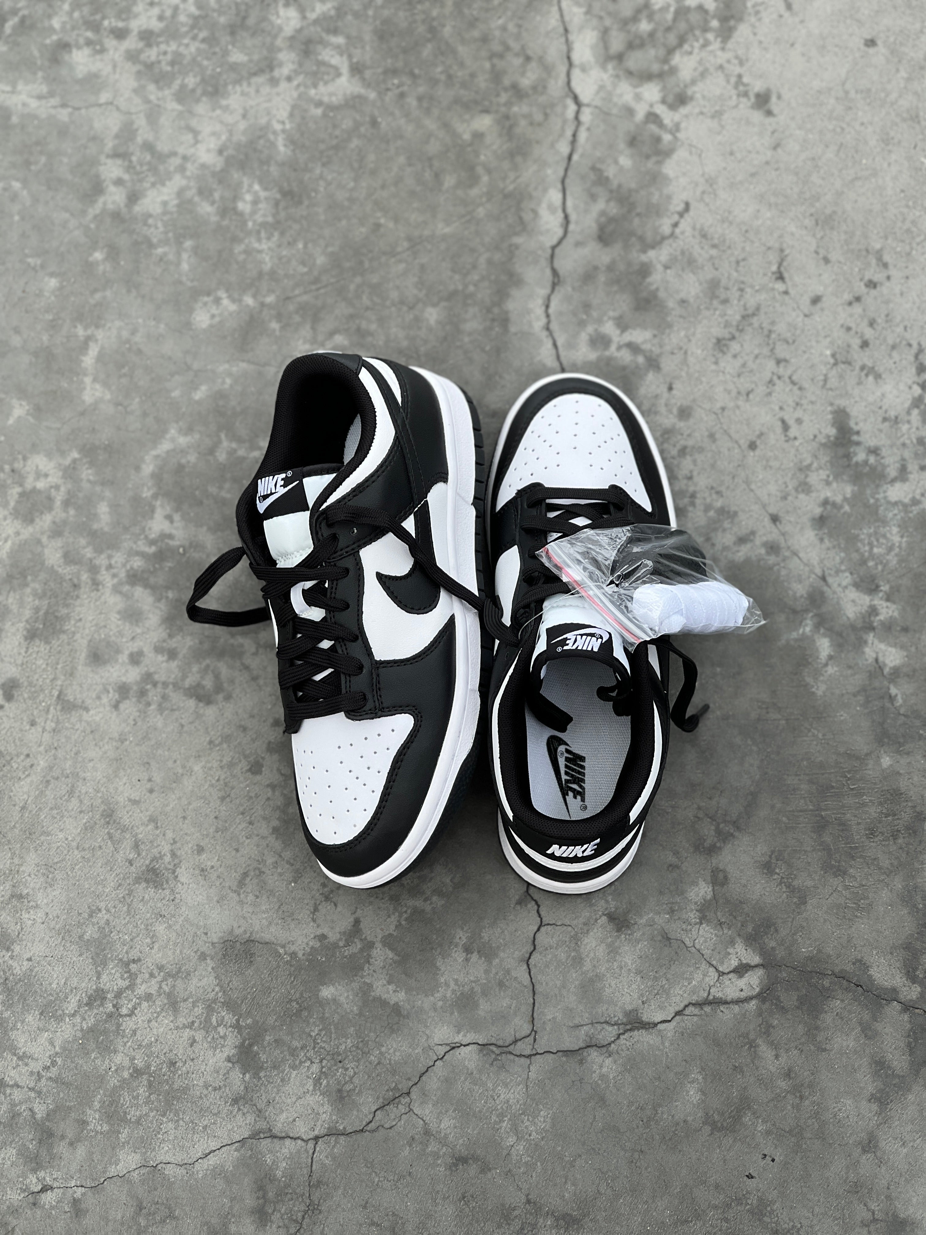 Nike SB Panda
