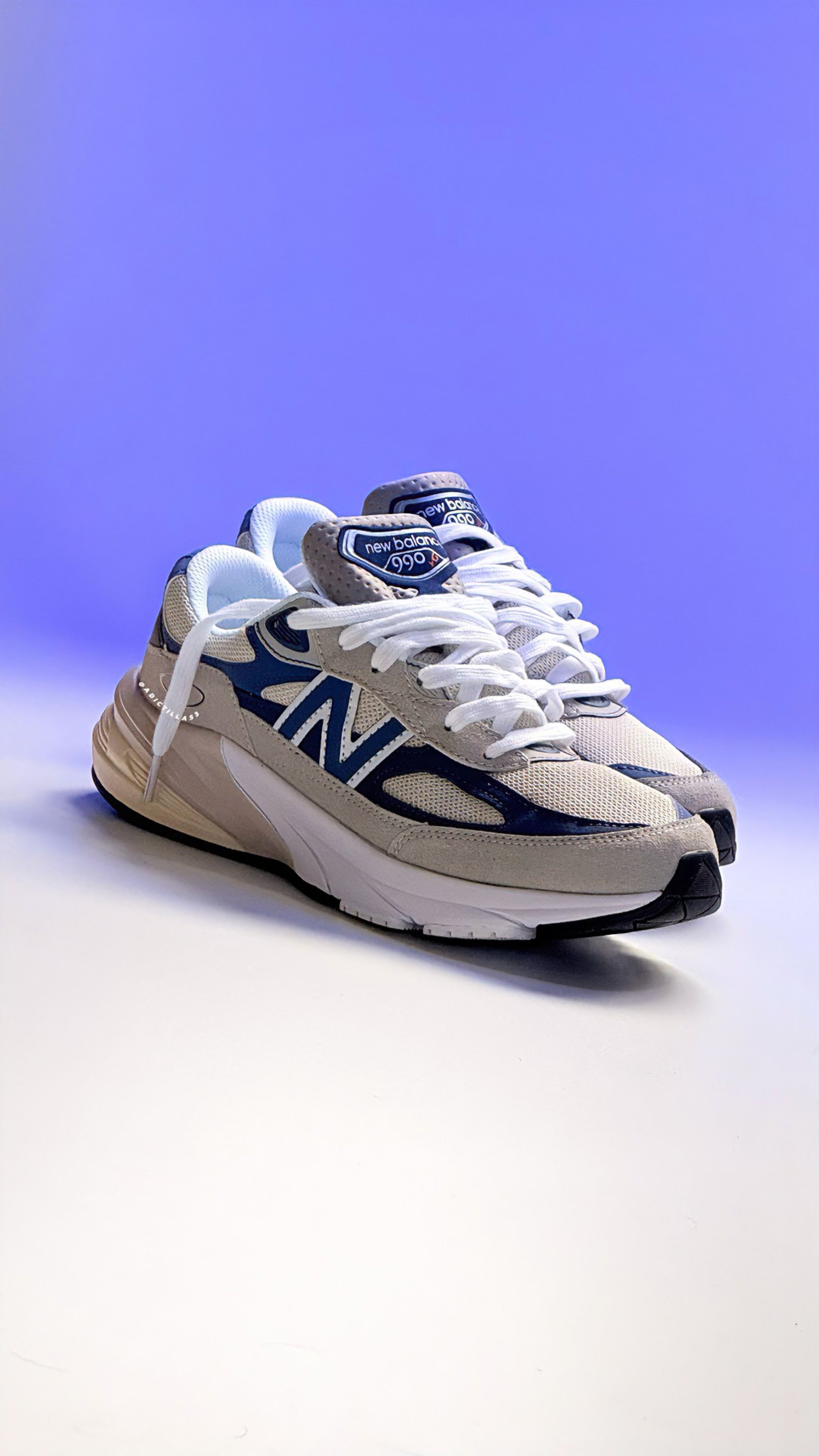 New Balance Made in USA 990v6