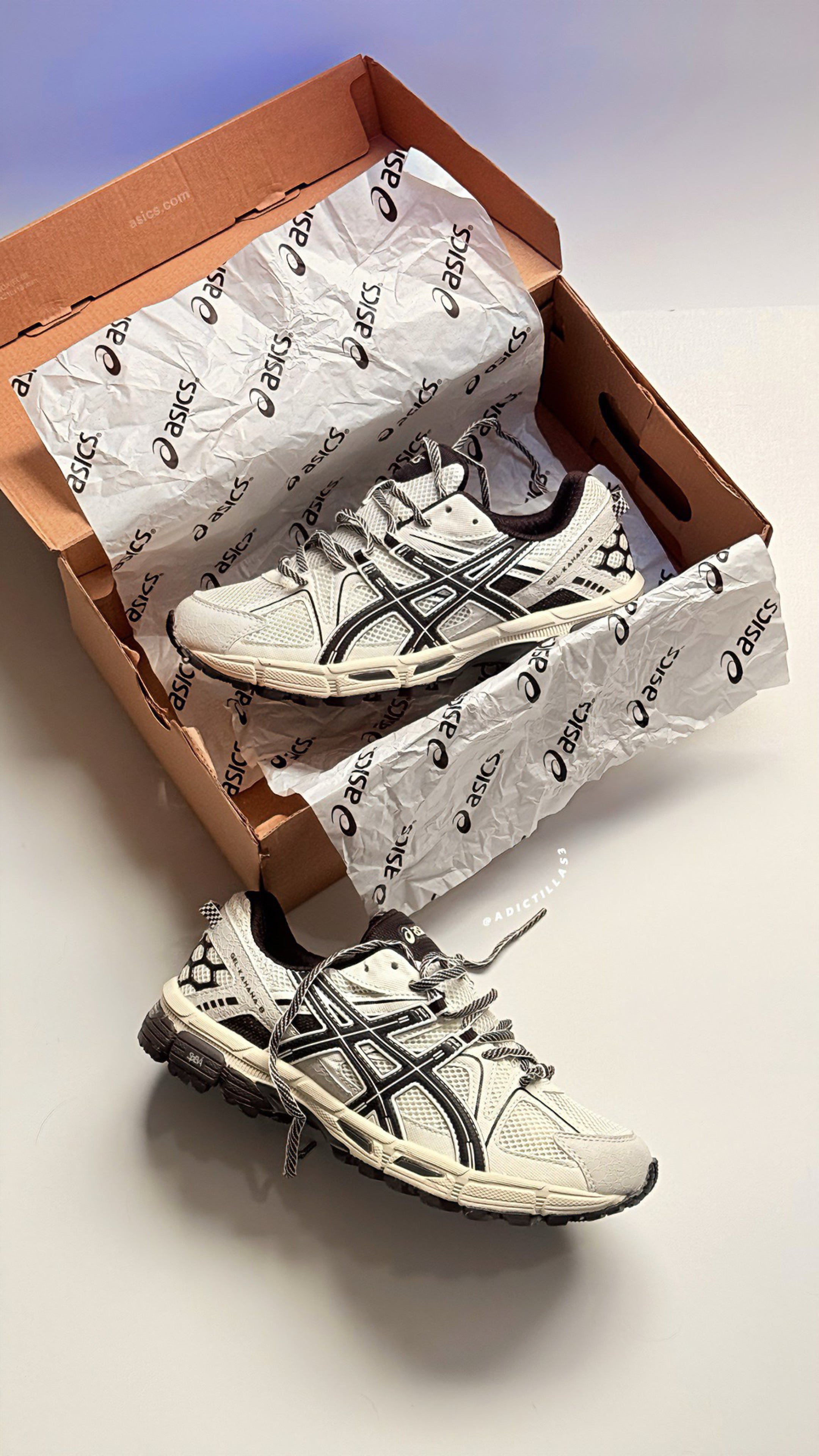 Asics Gel Kahana 8 Beige