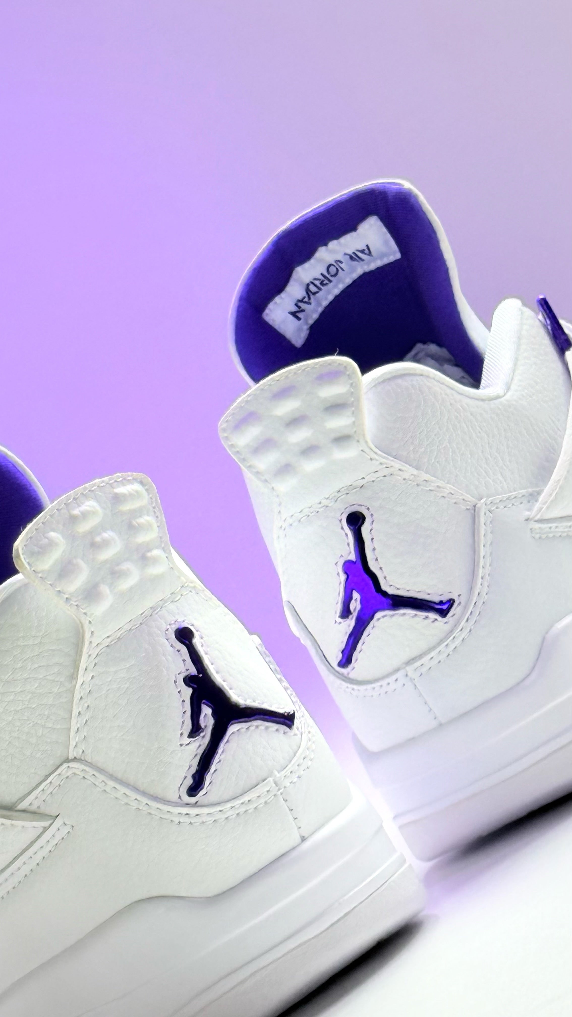 Air Jordan 4 “ Metallic Purple “