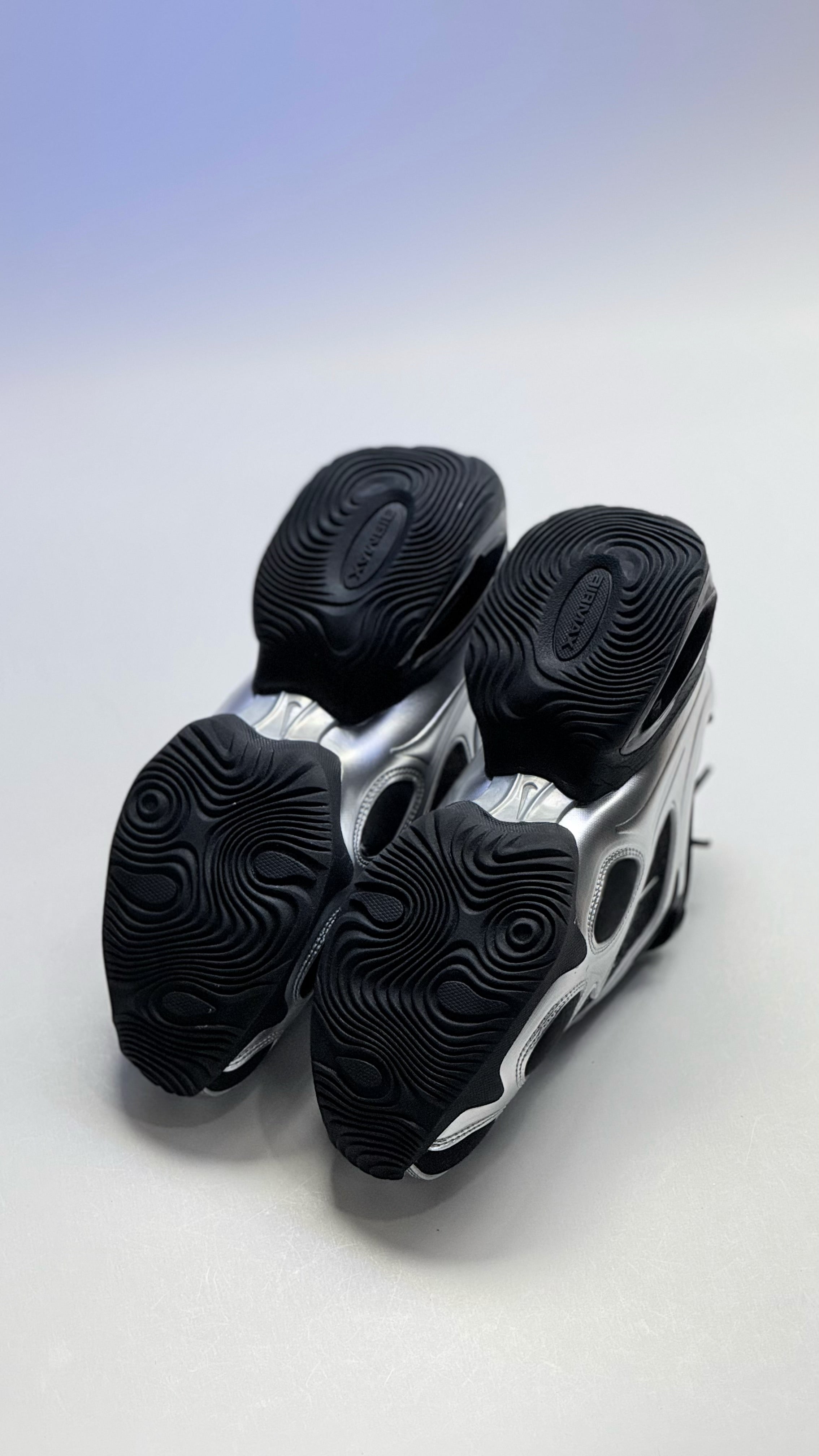 Tenis Nike Air Max Muse Black Metallic Silver