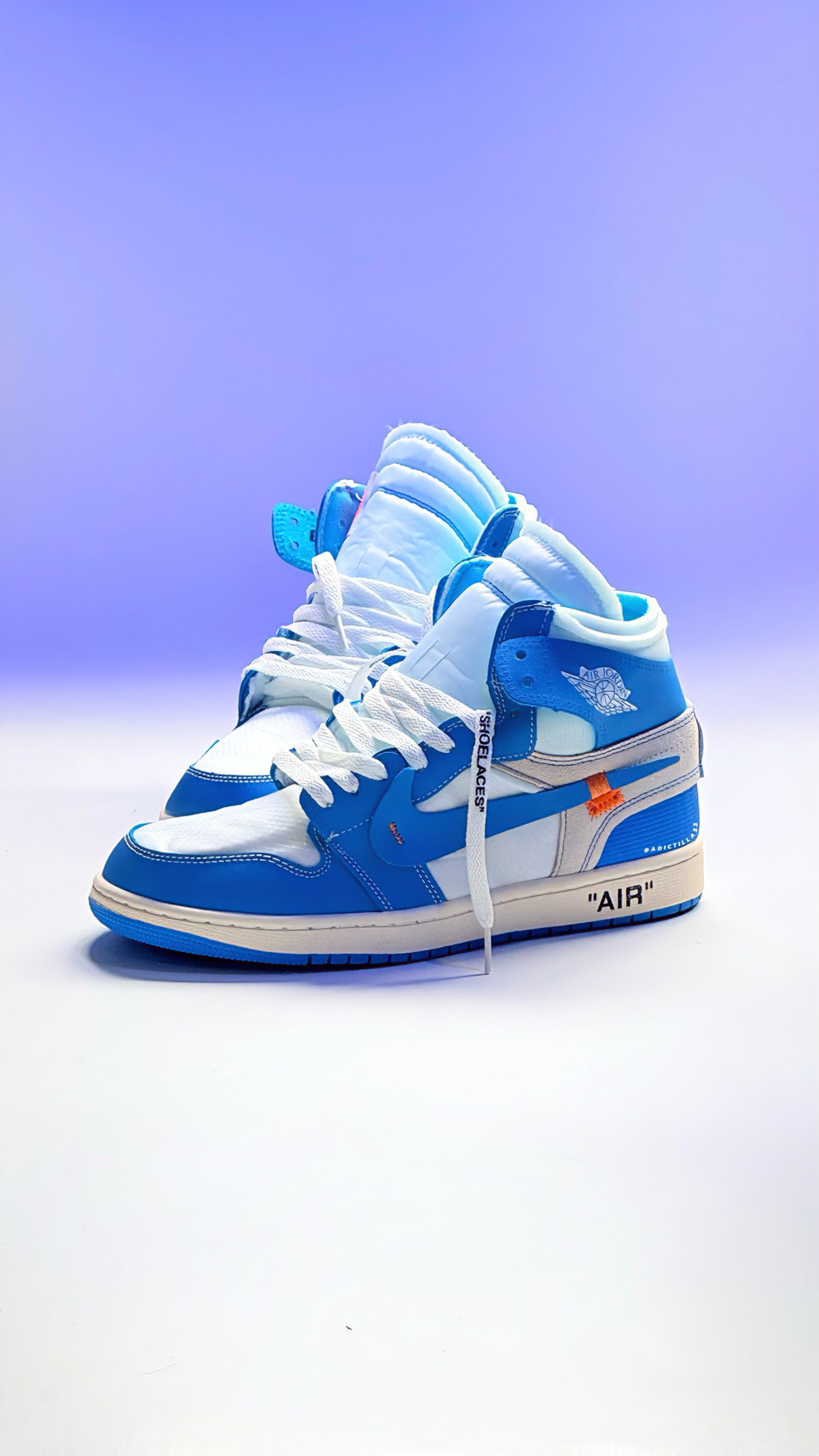 Air Jordan 1 x Off-White UNC