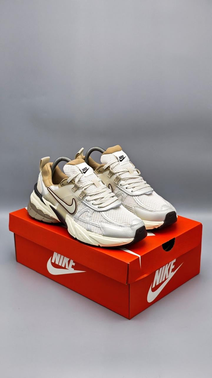 Nike V2K RUN B