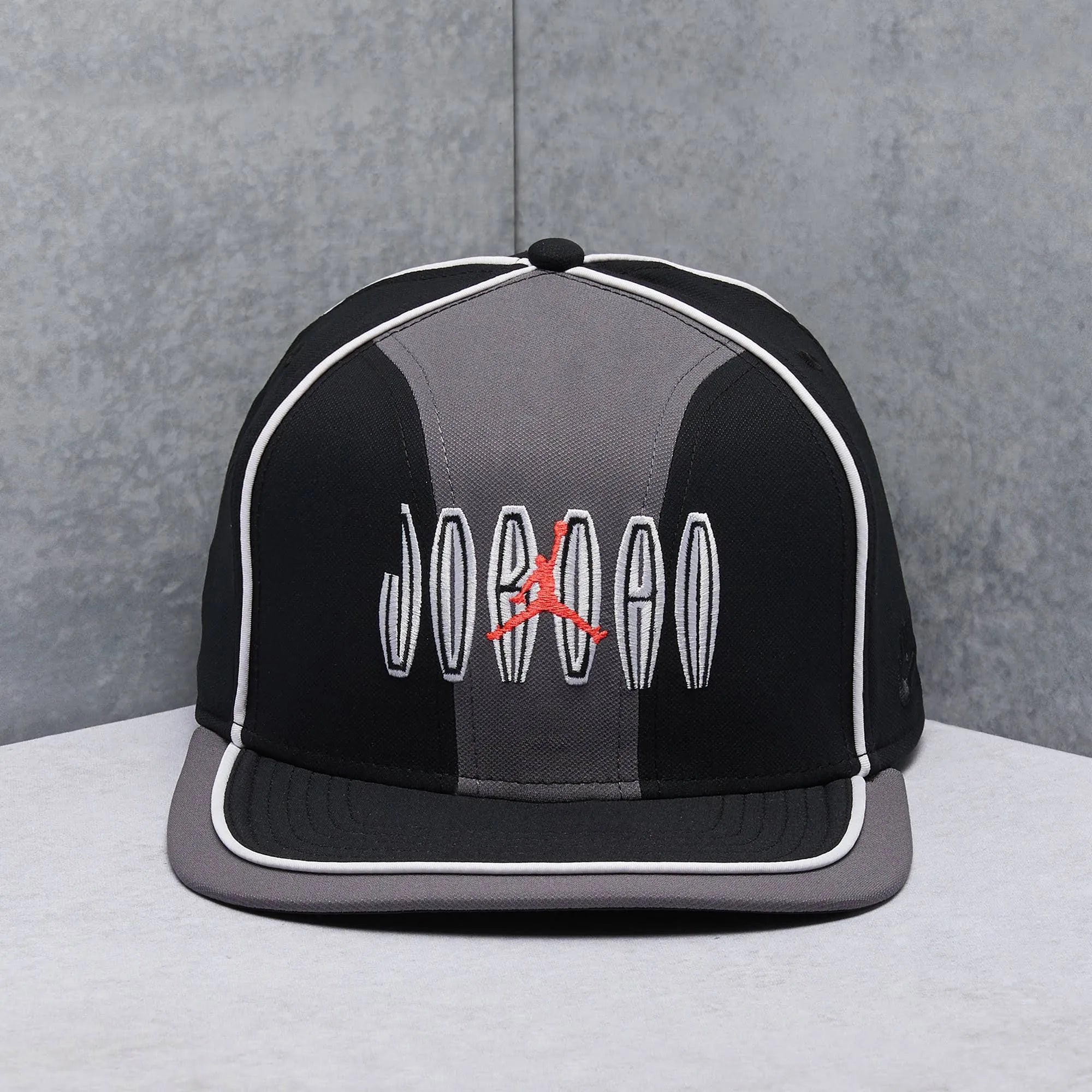 Jordan Brand Pro Flight Remix Snapback Hat - Black
