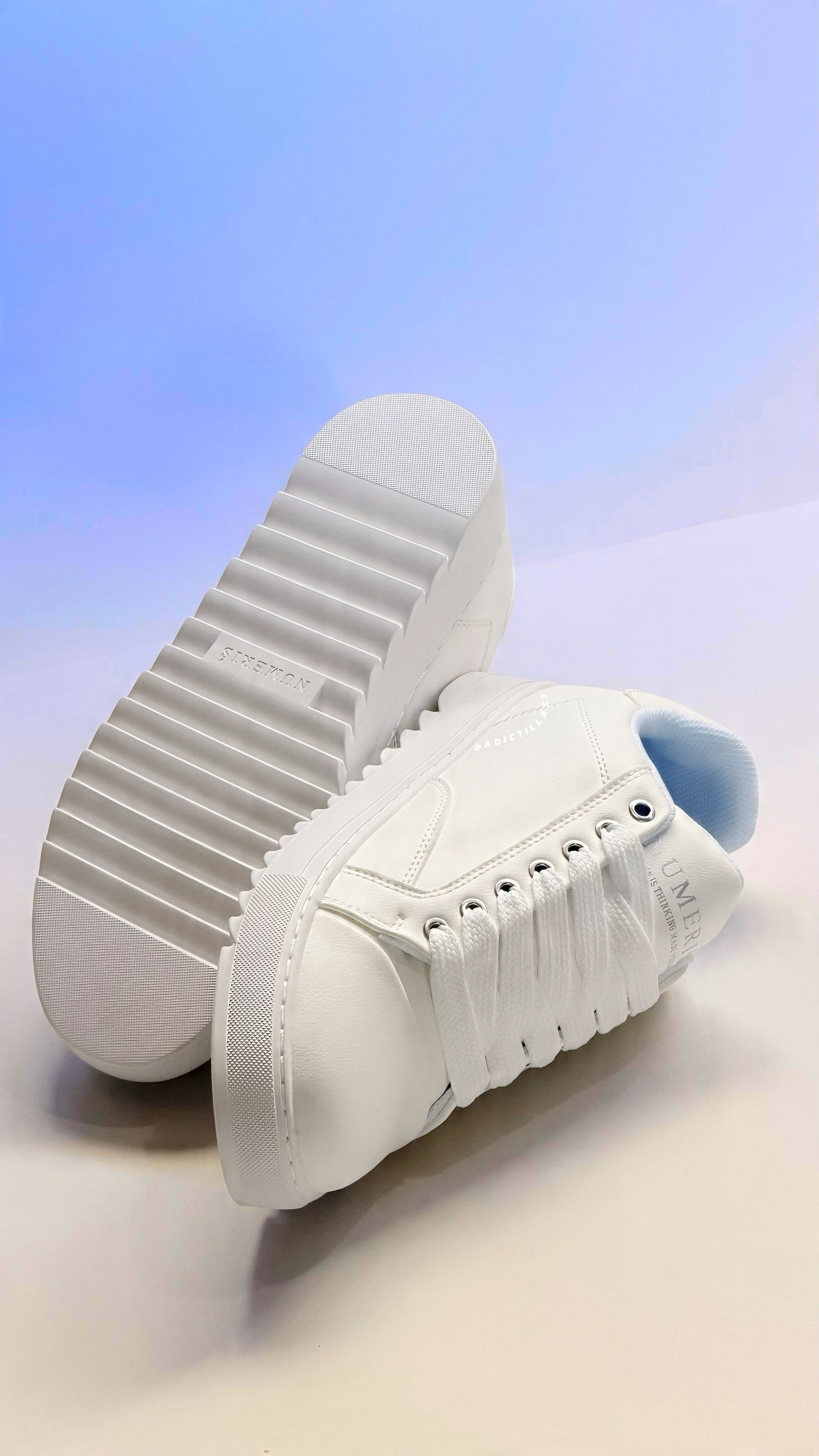 Numeris Sneakers