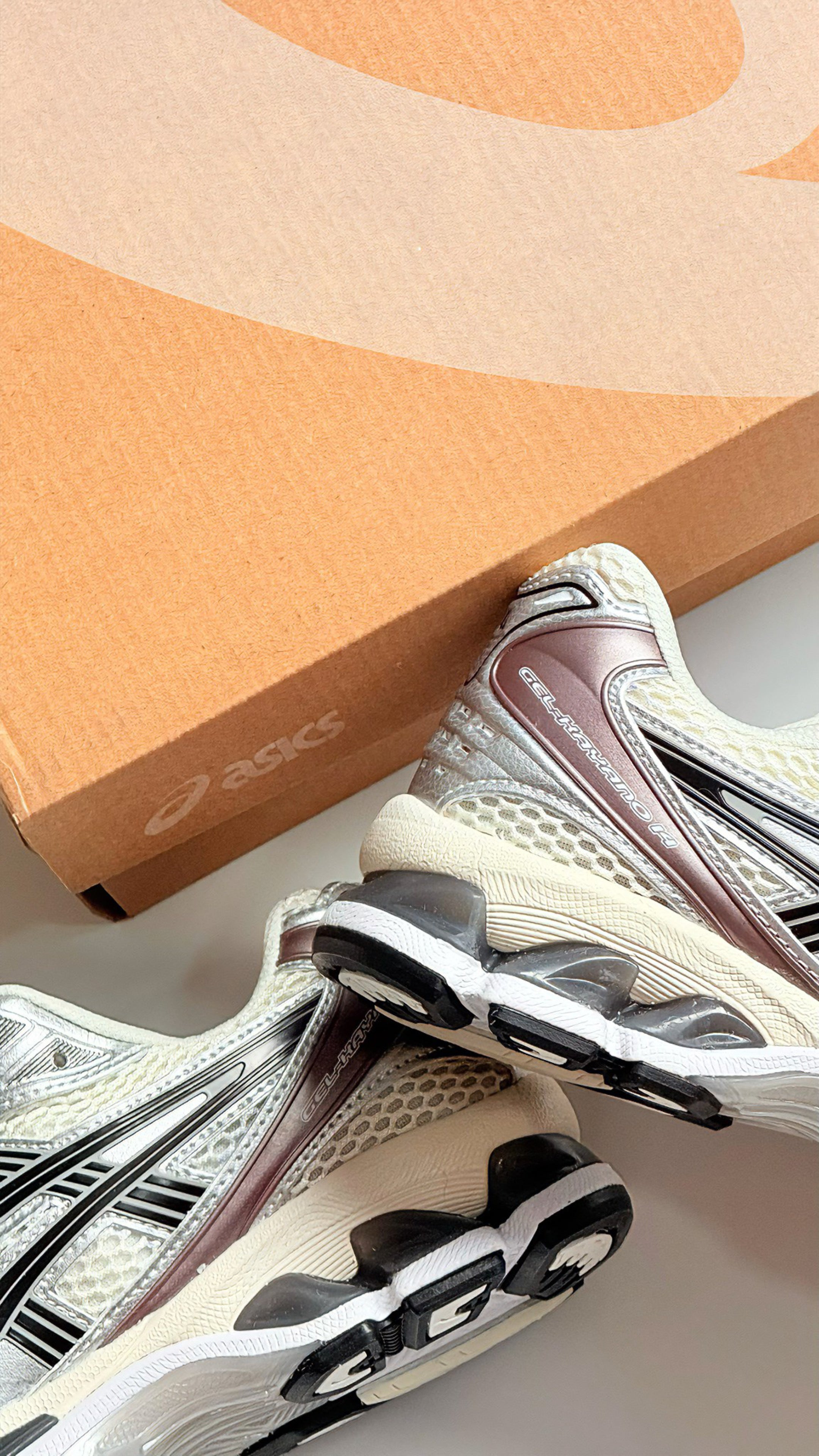 Asics Gel Kayano 14