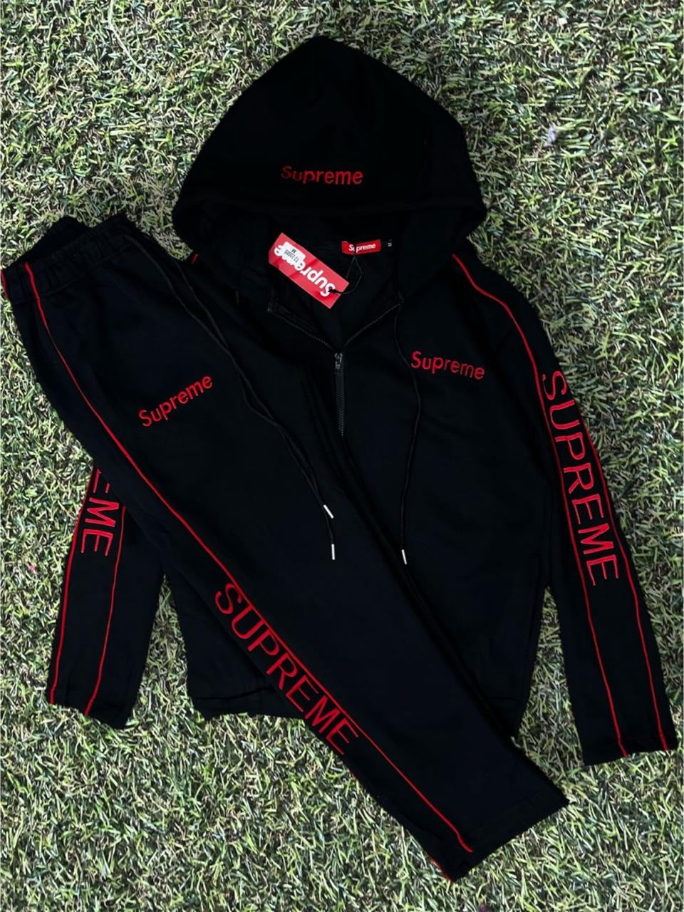 Sudadera Supreme