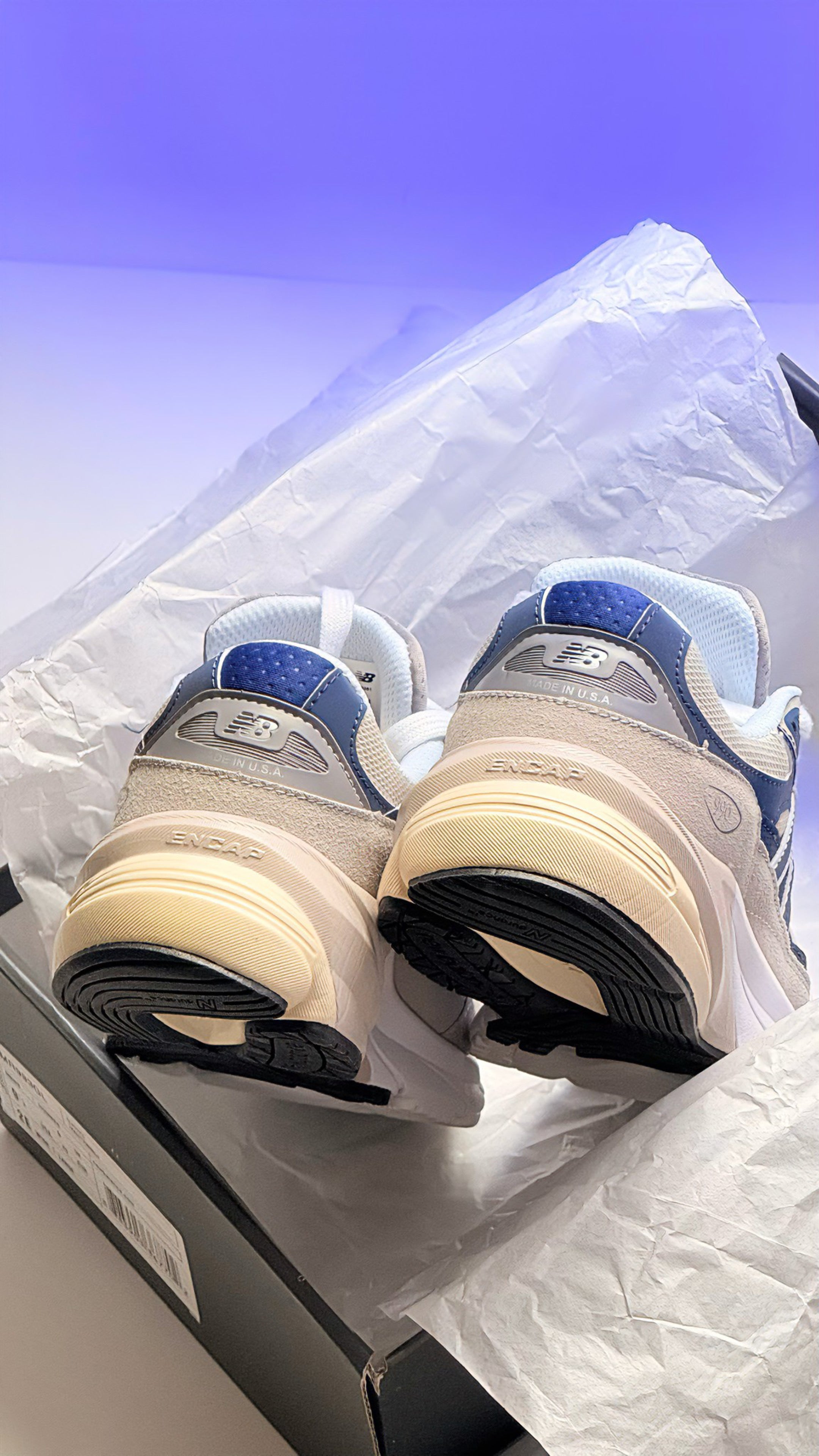 New Balance Made in USA 990v6
