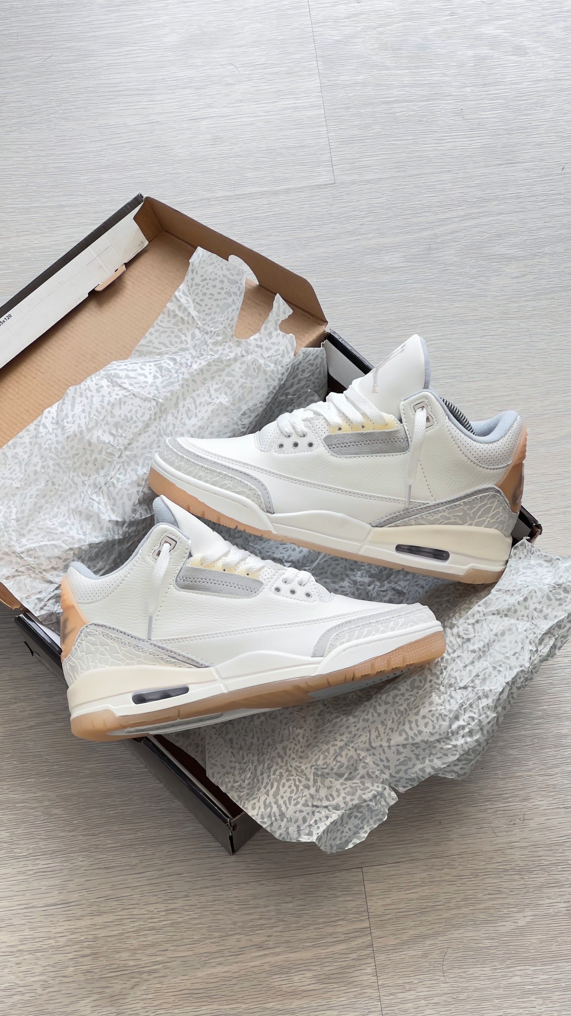 Air Jordan 3 Craft Ivory