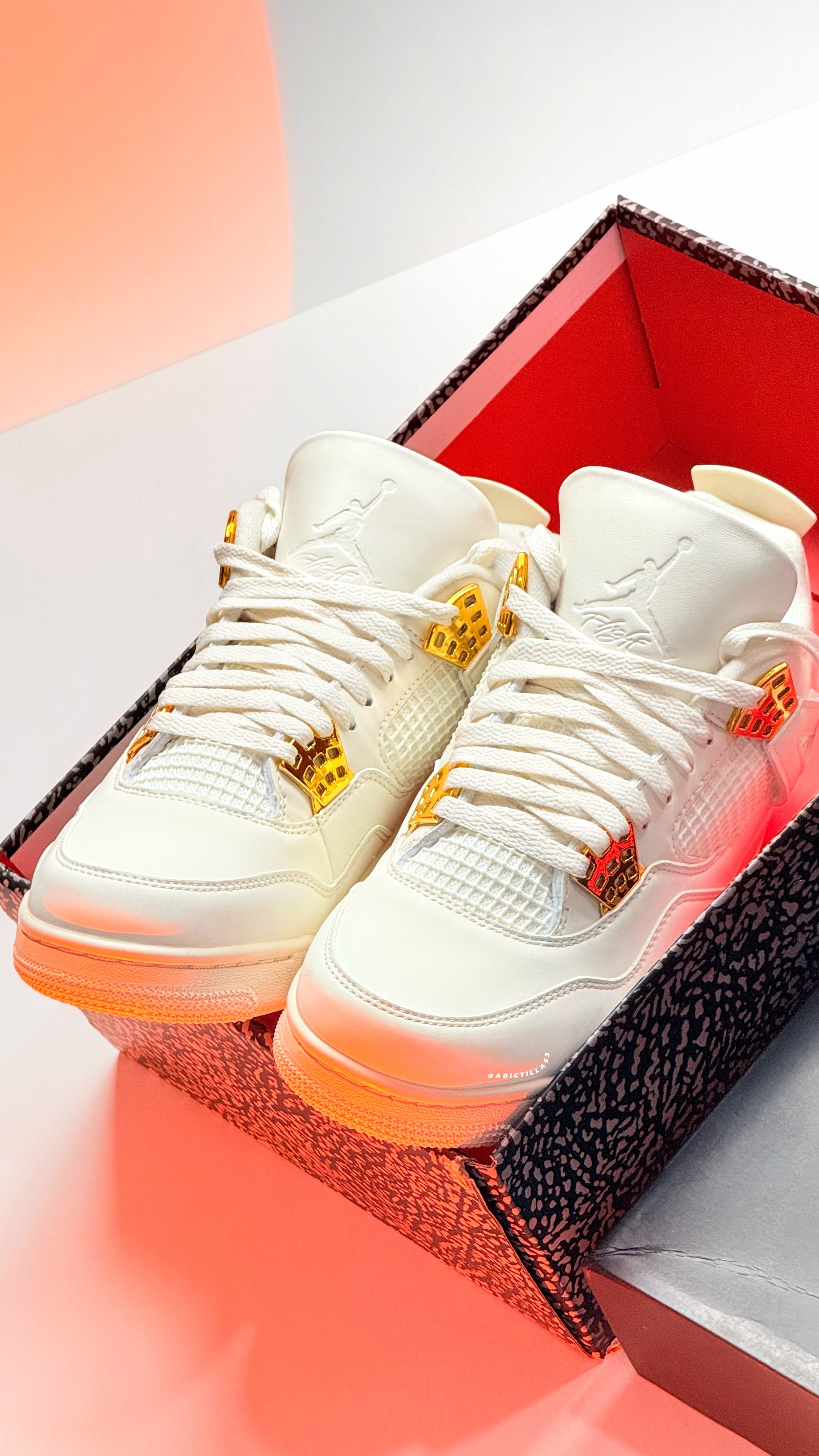 Air Jordan 4 Retro 'White & Gold'
