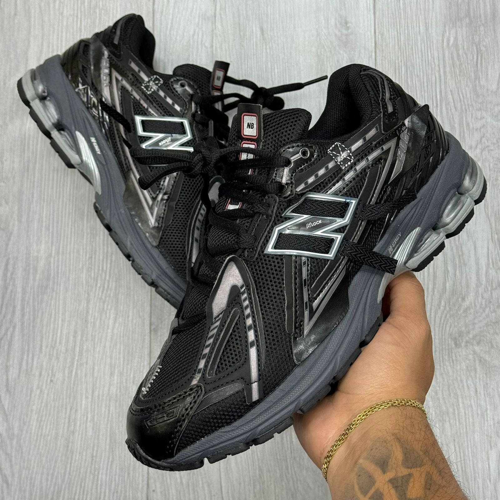 New Balance 1906 R Black