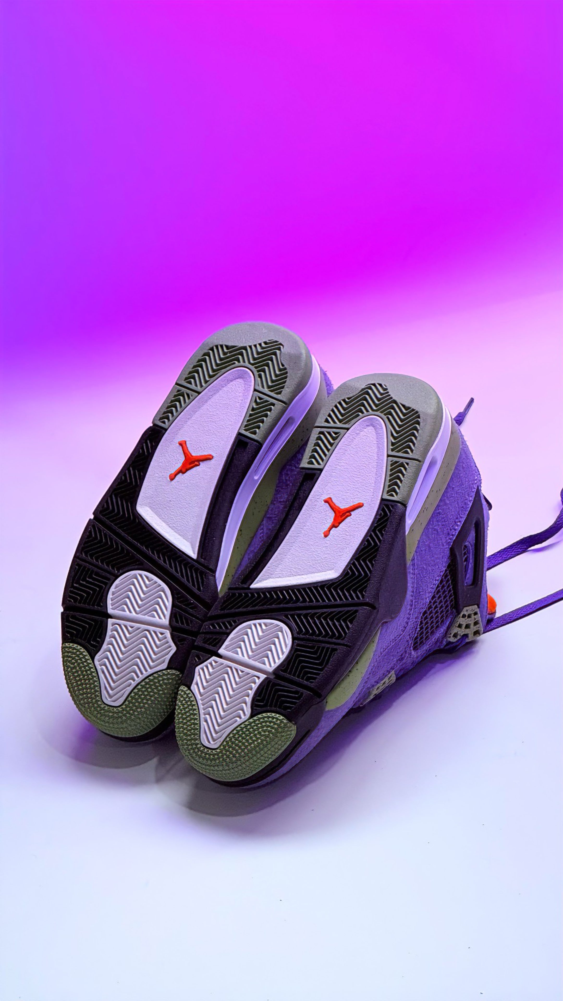 Air Jordan 4 Retro “ Canyon Purple “