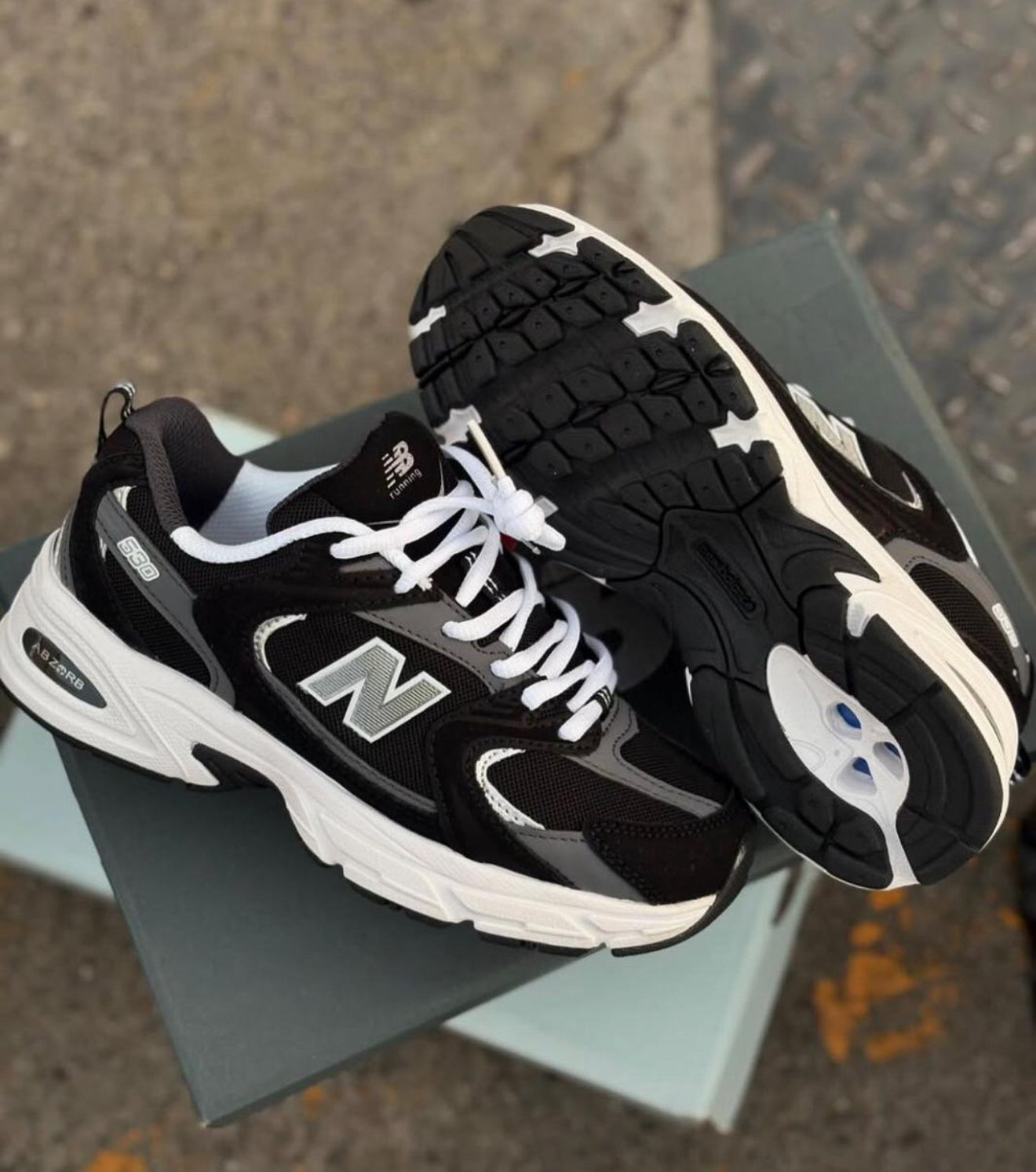 New Balance 530