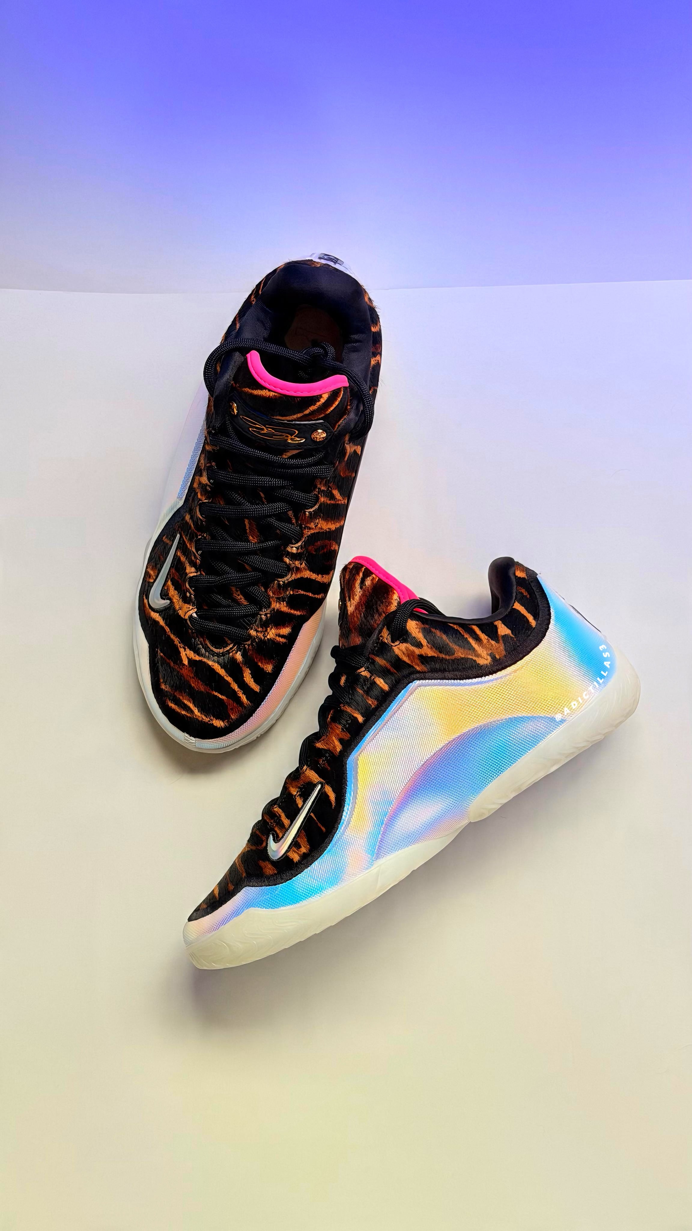 LeBron XXIII "Heat Wave"