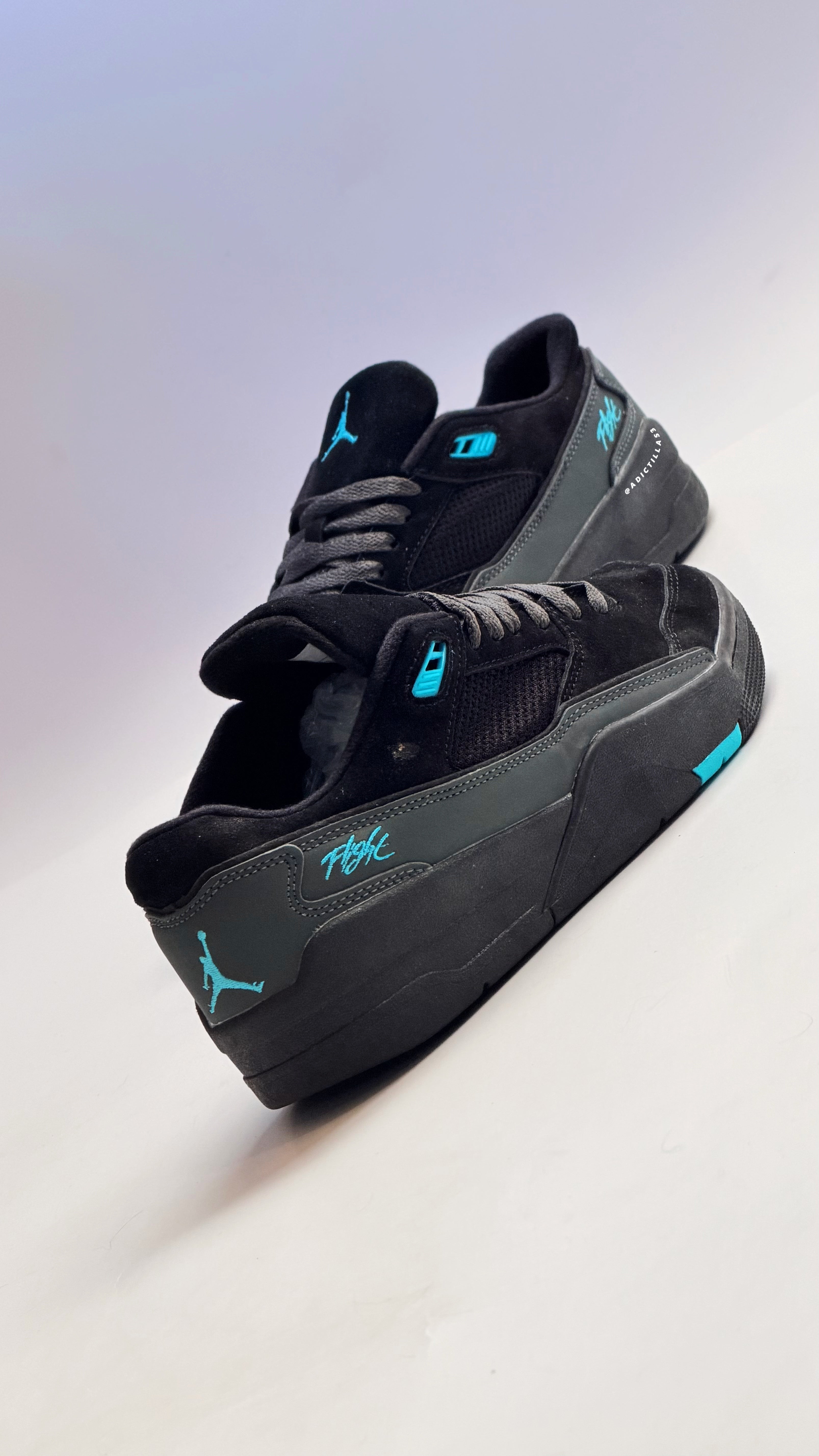 Jordan Flight Court
Black Gamma Blue